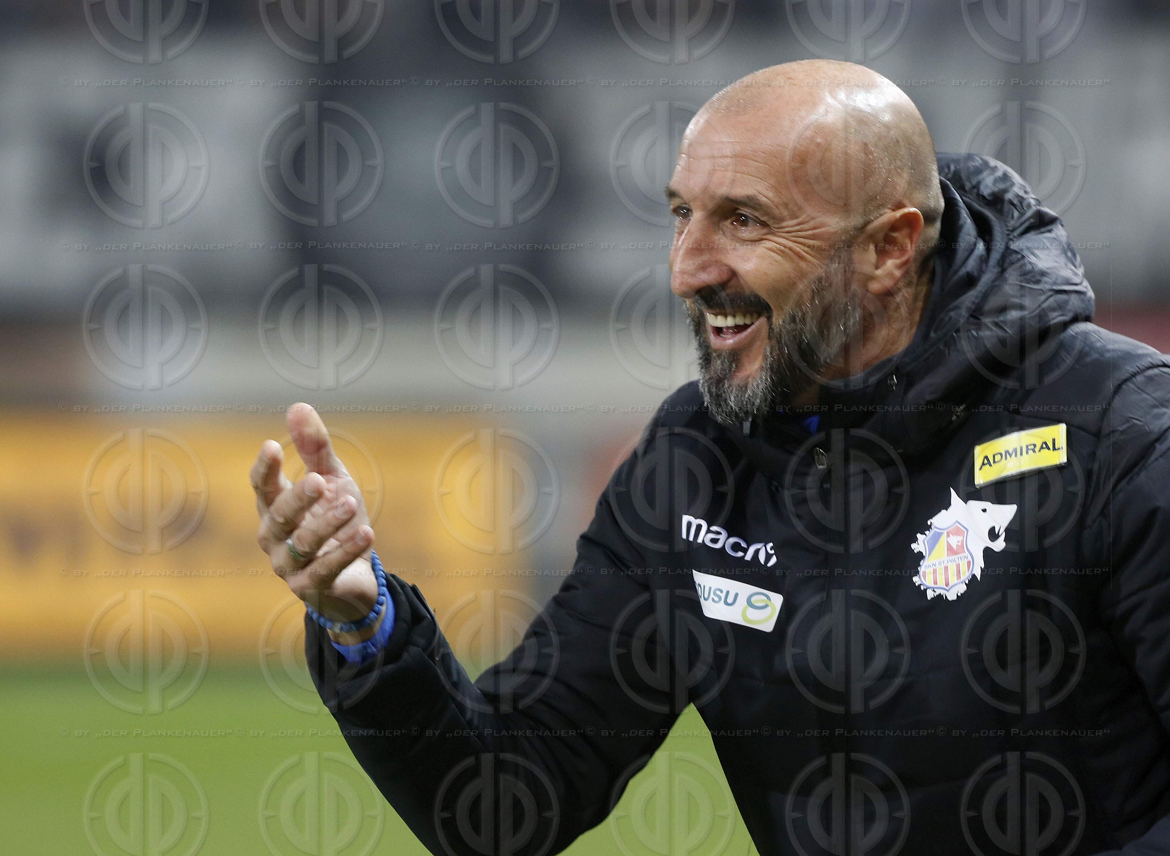 SK Sturm vs. SKN St. Poelten (0:0)