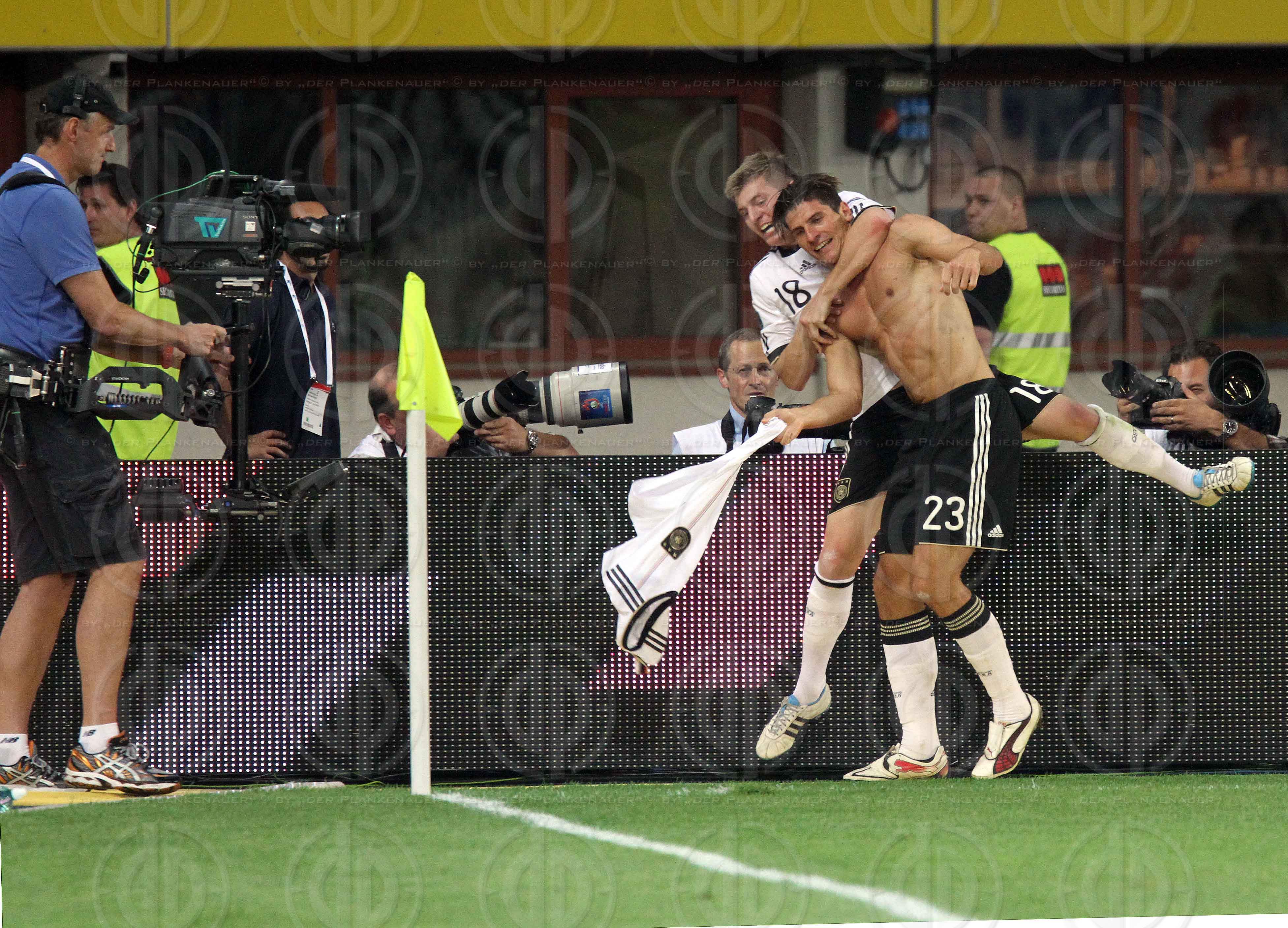 Qualifikation zur UEFA EURO 2012 Österreich vs. Deutschland (1:2