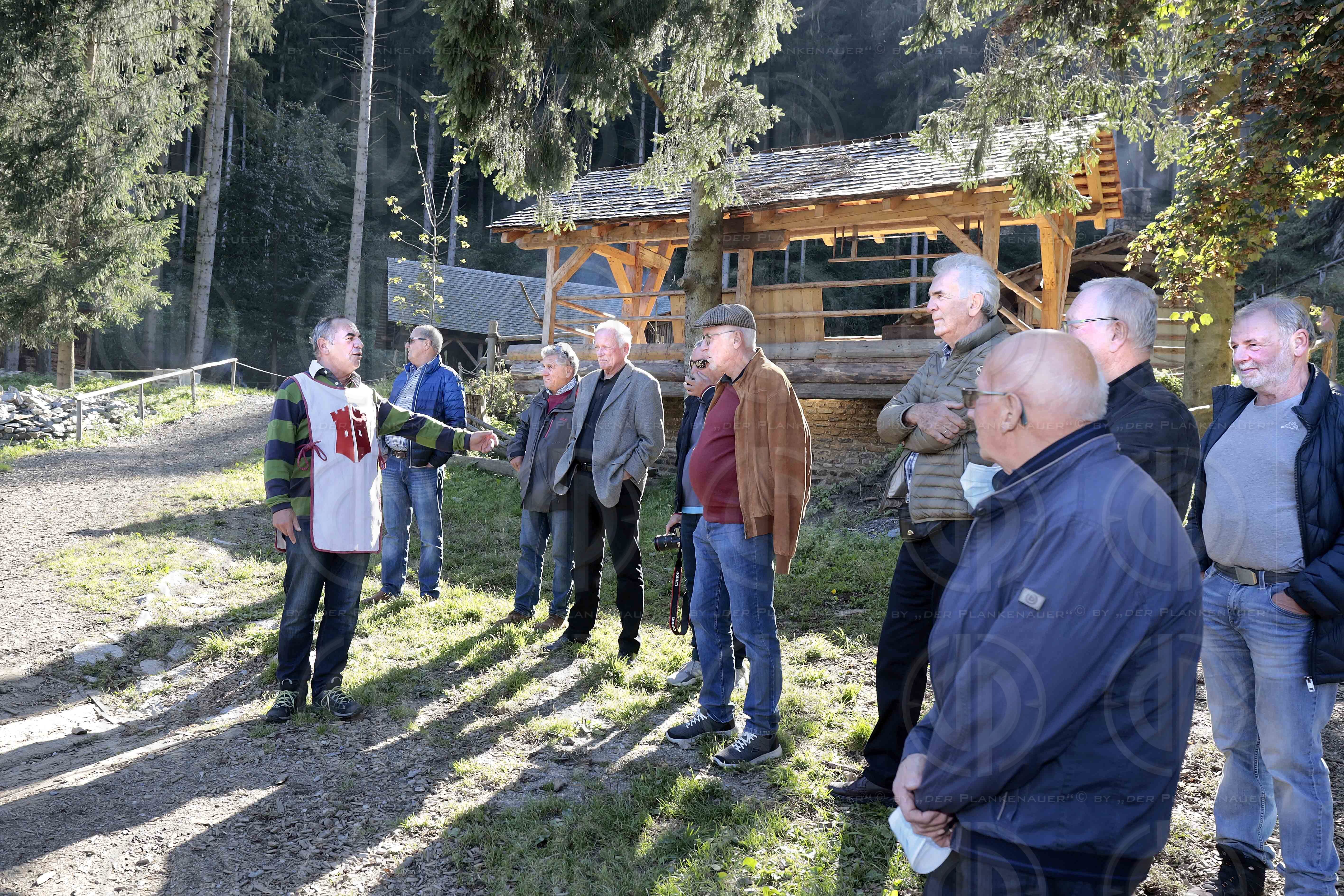 Treffen anlässlich 50 Jahre Matura an der HTL-Villach