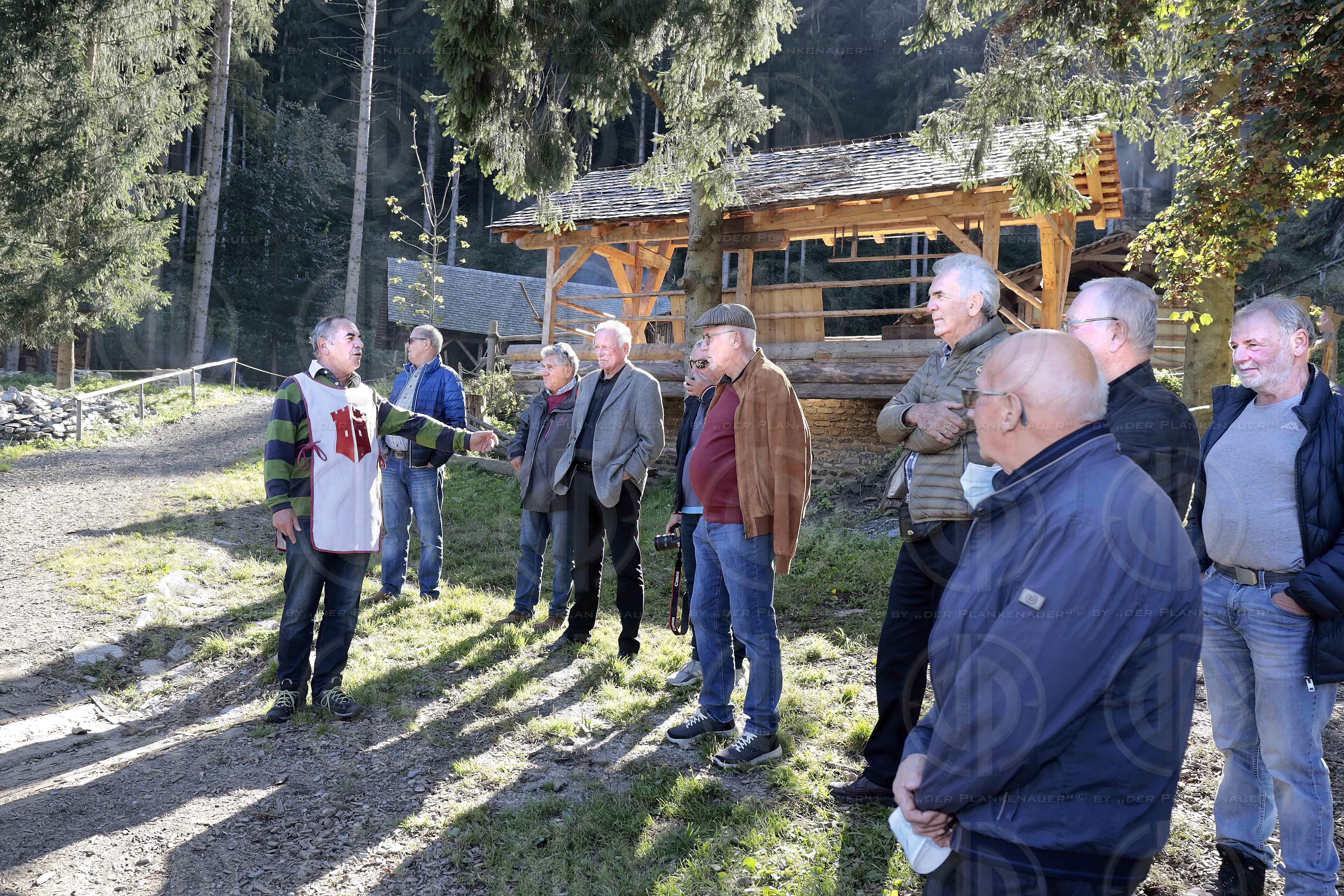 Treffen anlässlich 50 Jahre Matura an der HTL-Villach