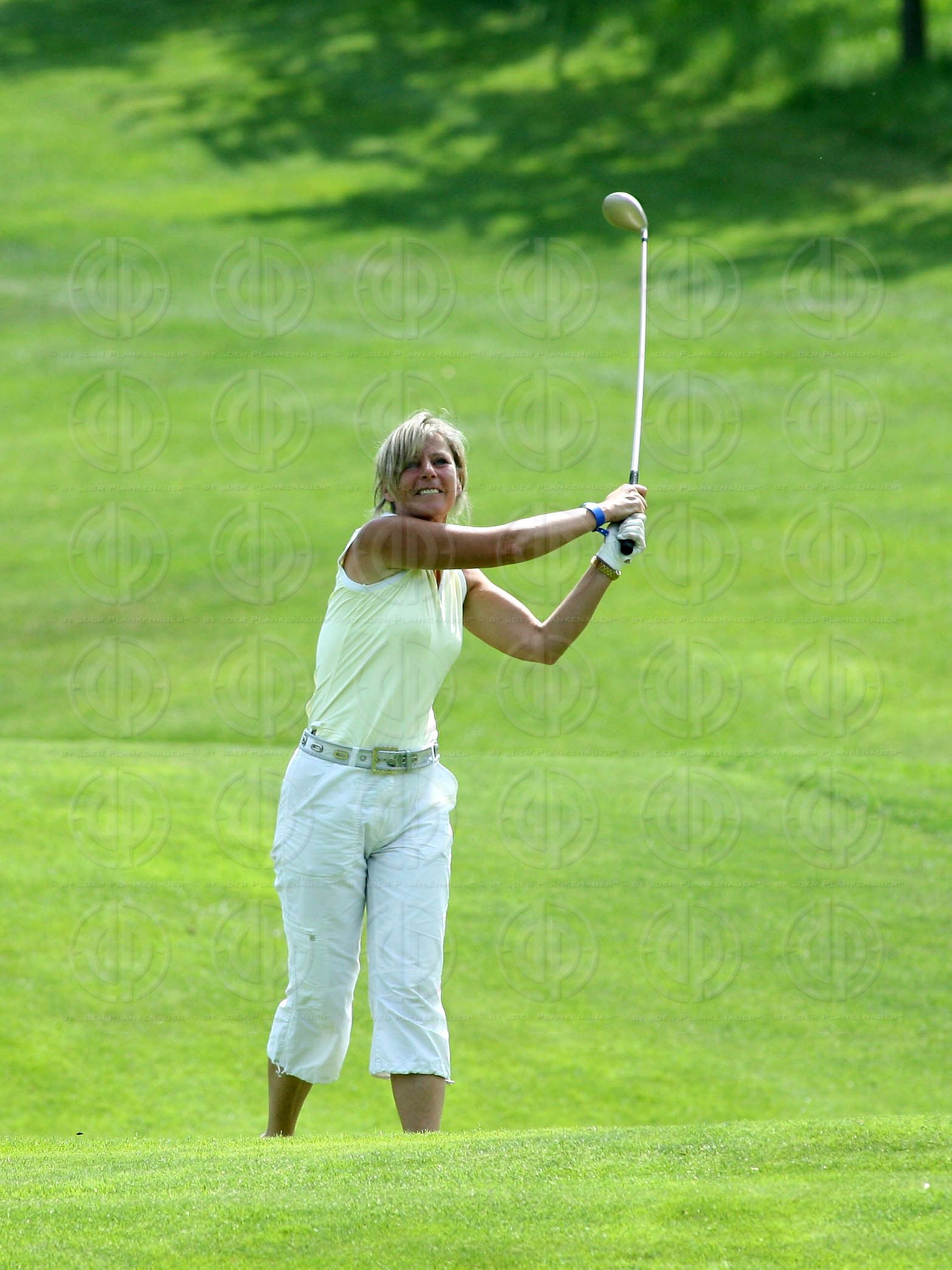 Das Institut-Charity Golf Einladungsturnier-Bewerb