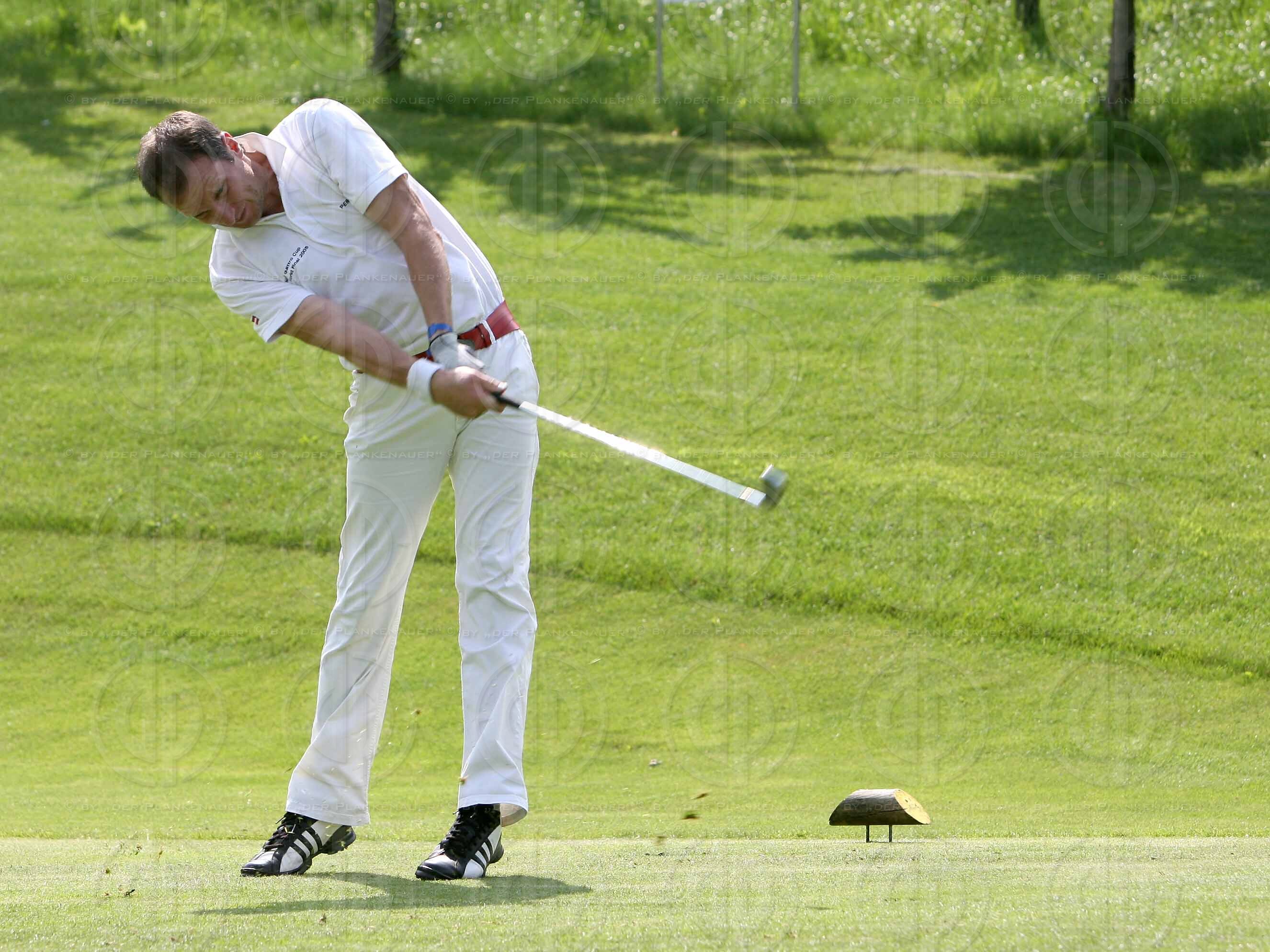 Das Institut-Charity Golf Einladungsturnier-Bewerb