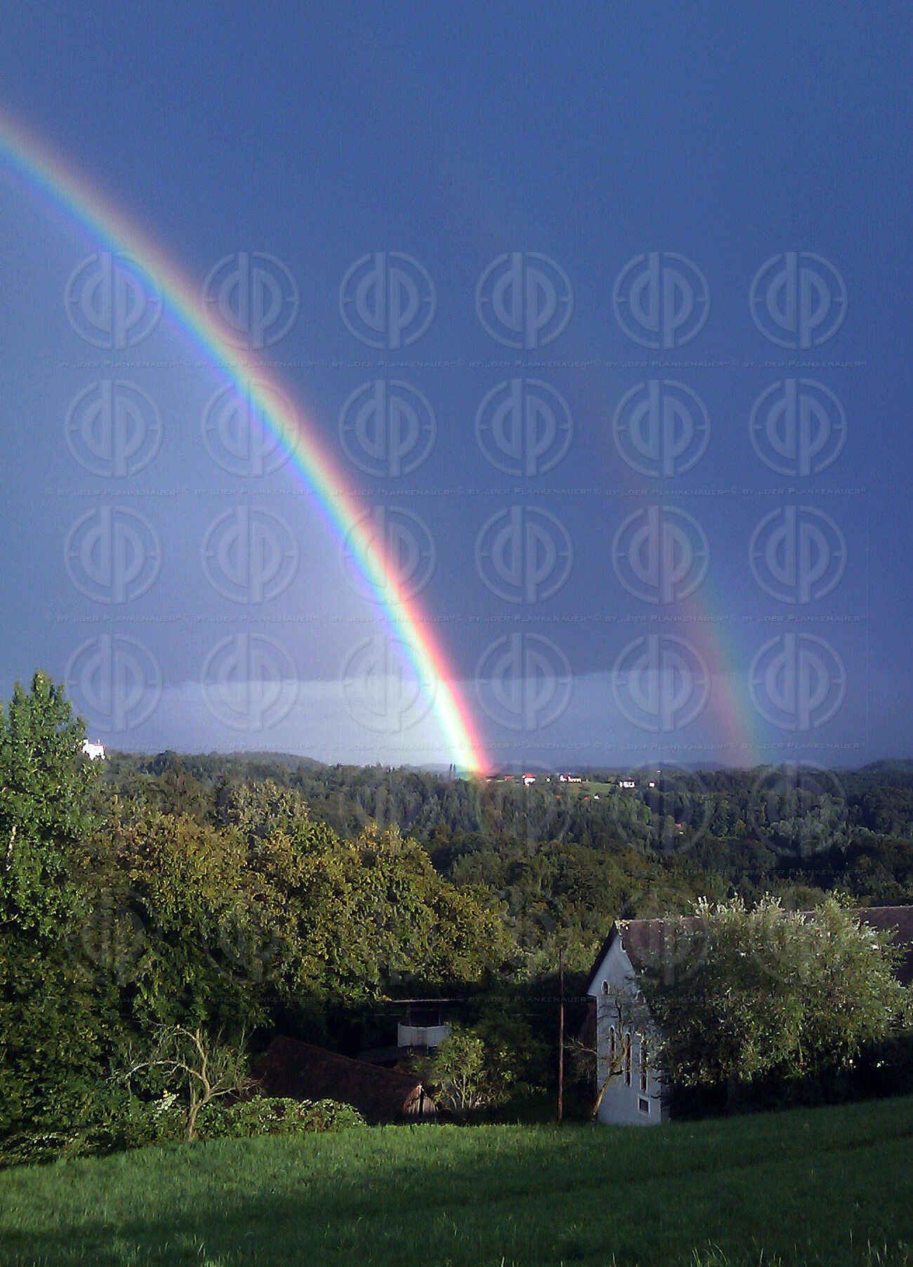 Regenbogen nach Gewitter