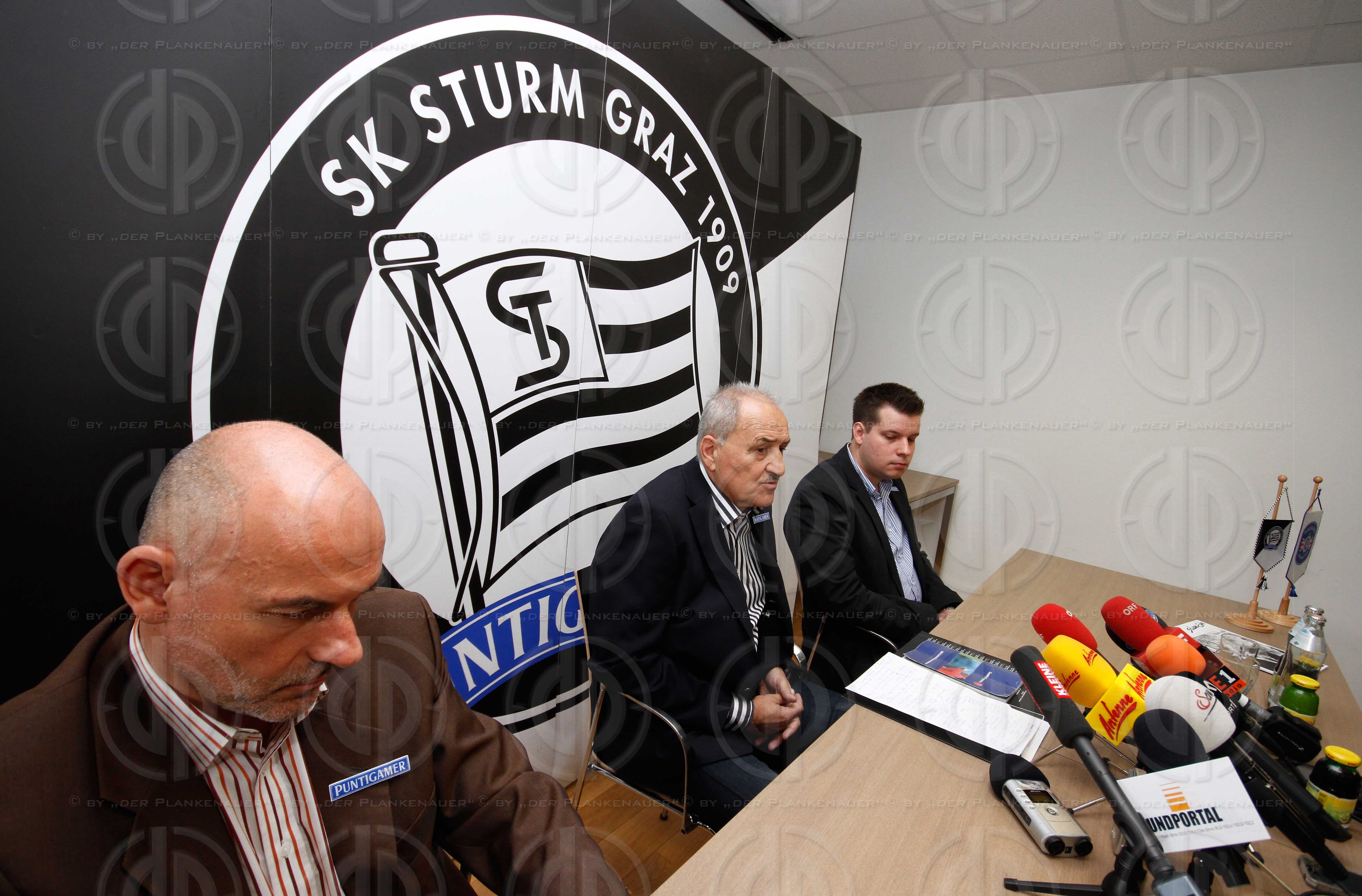 SK Sturm Pressekonferenz
