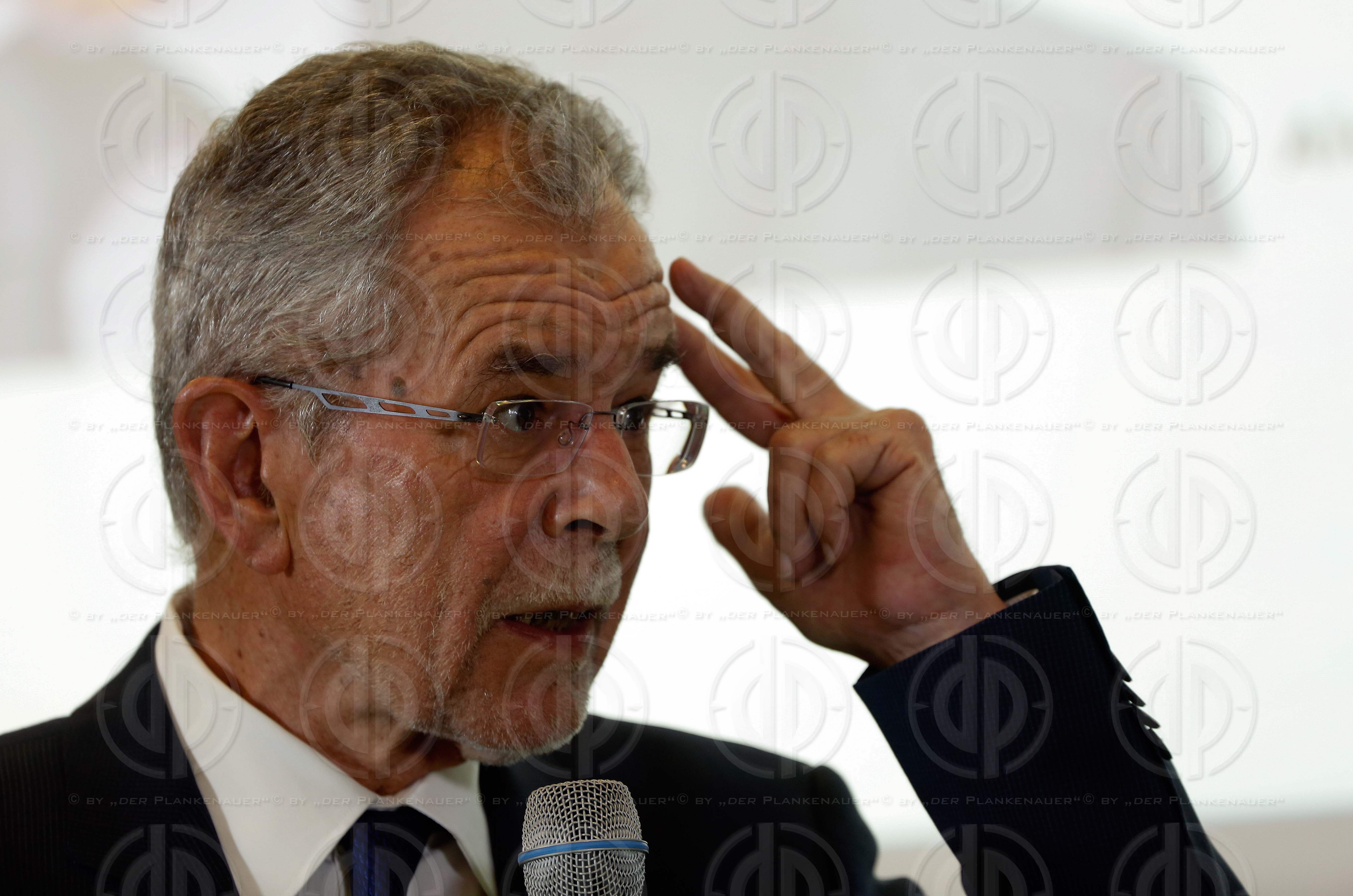 BP-Wahl 2016, Kandidat VAN DER BELLEN