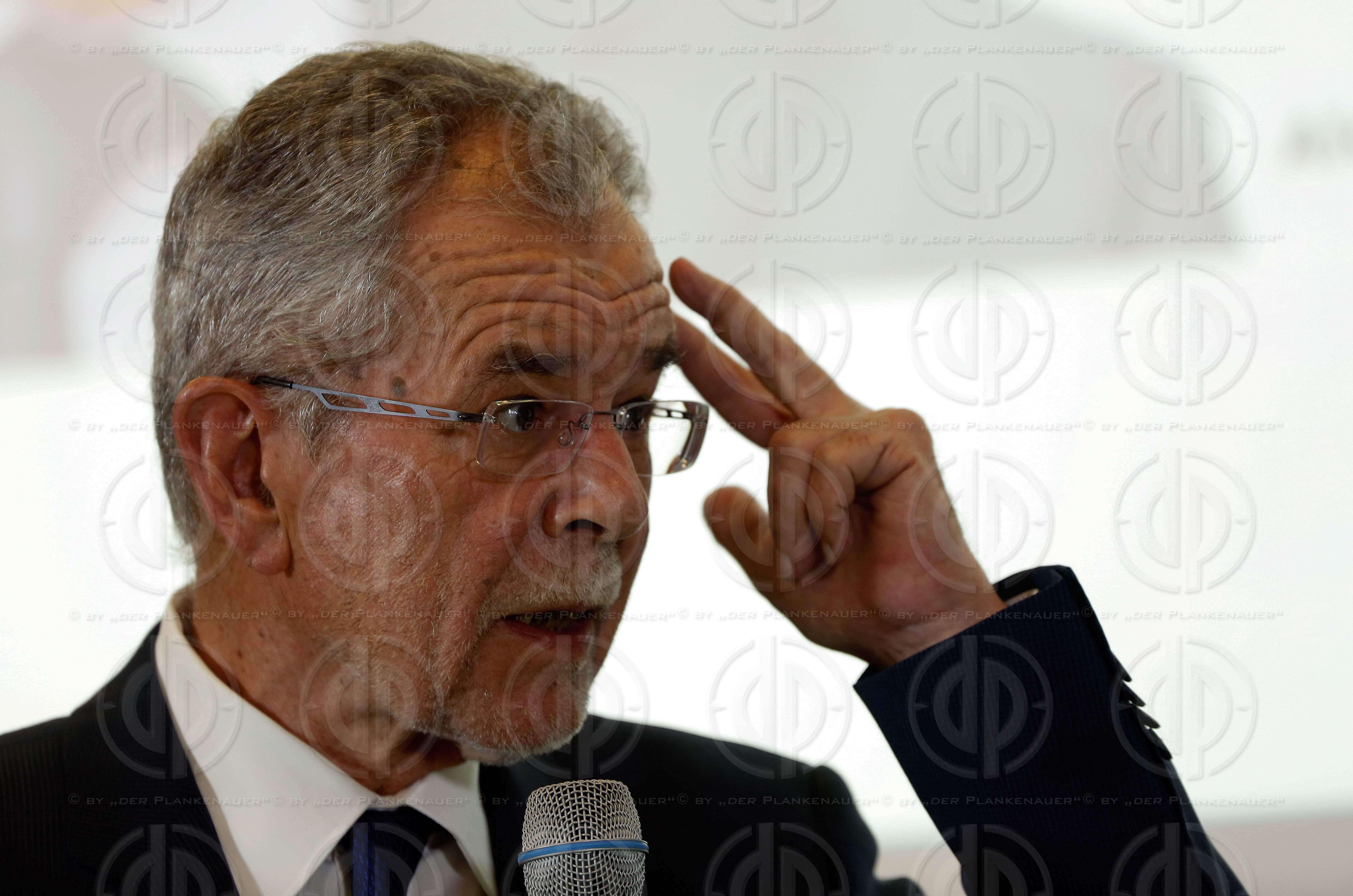 BP-Wahl 2016, Kandidat VAN DER BELLEN