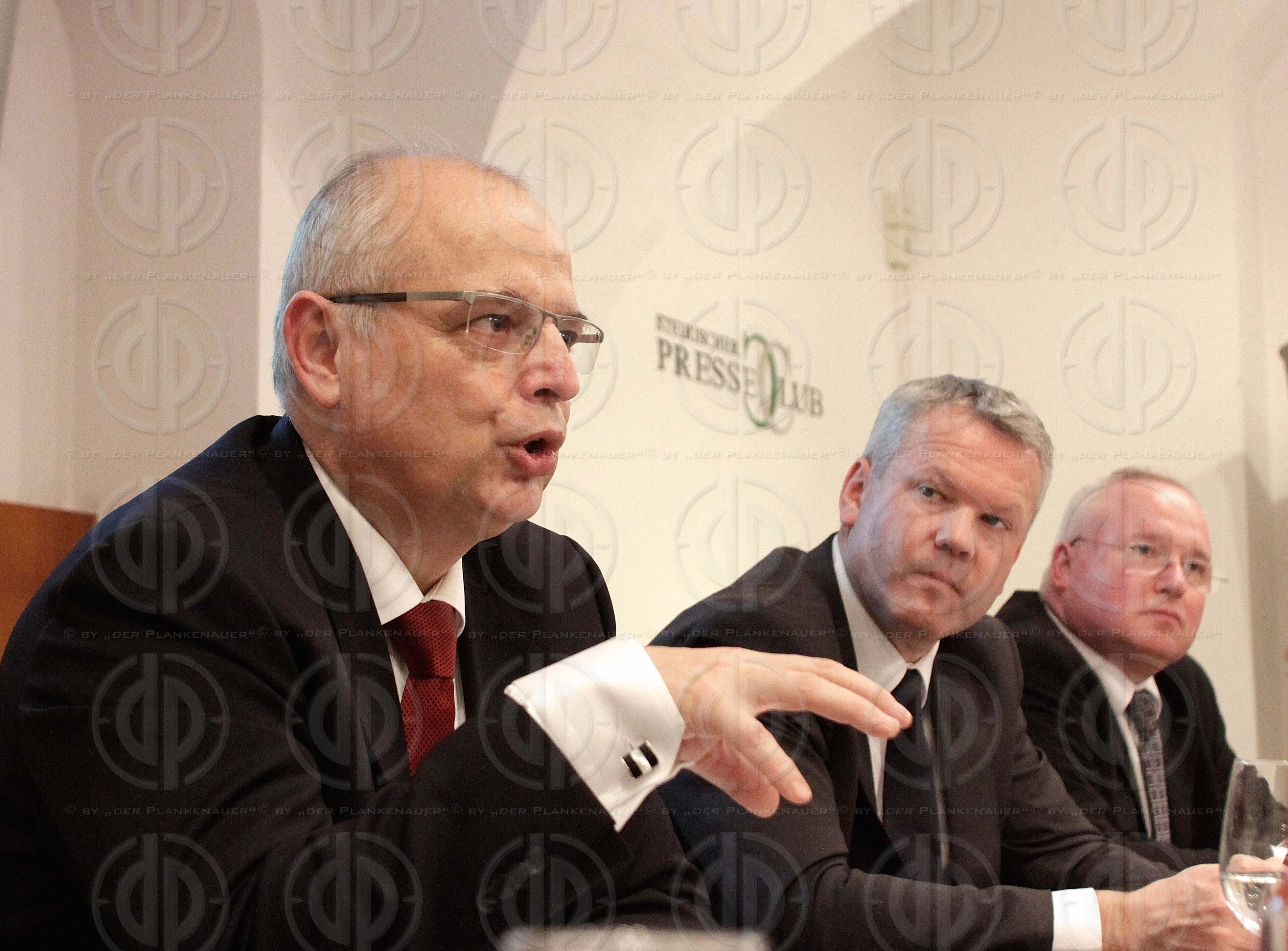 Wirtschaftsgespraech mit voestalpine Vorstaenden