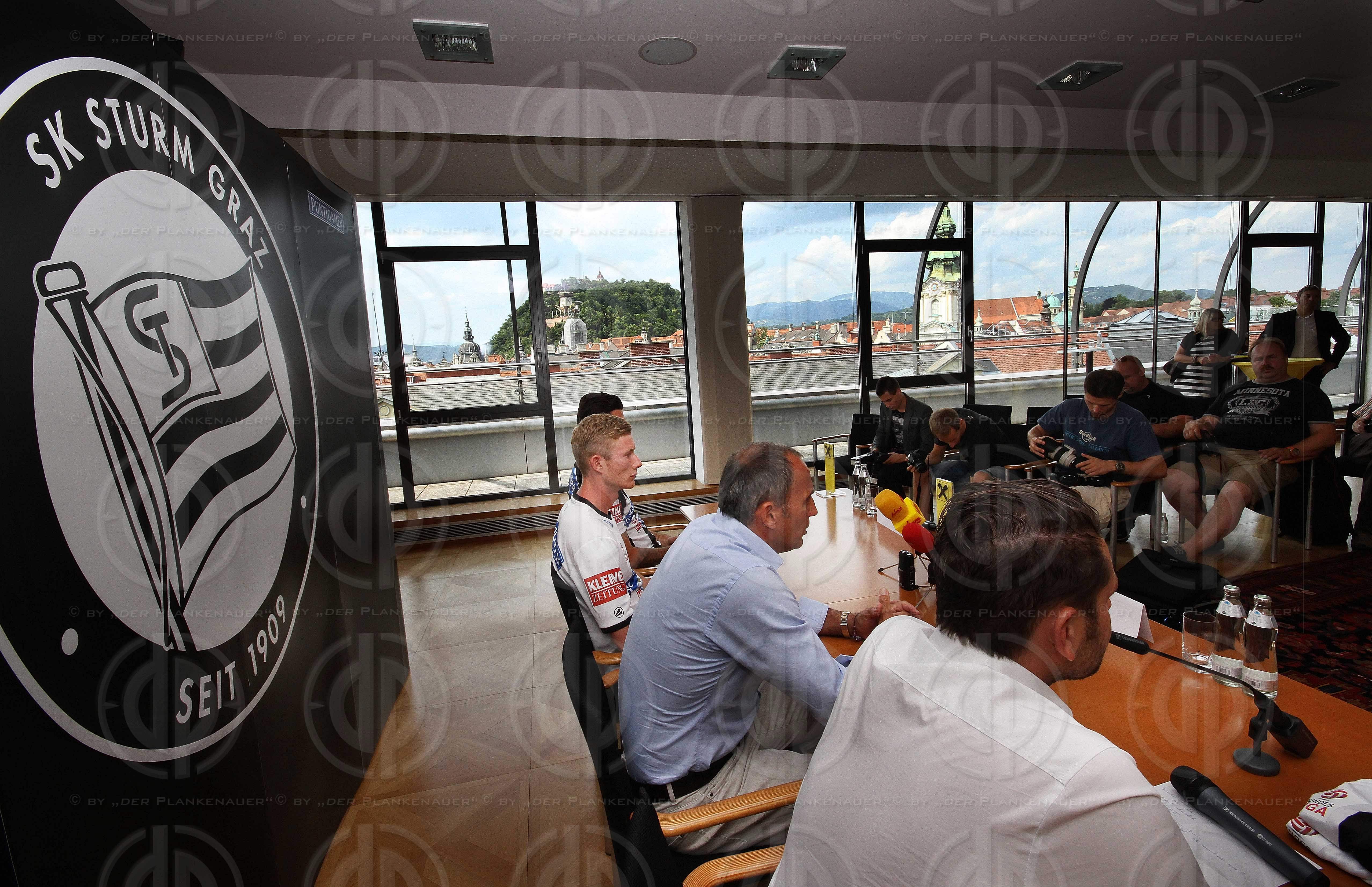 SK Sturm Pressekonferenz