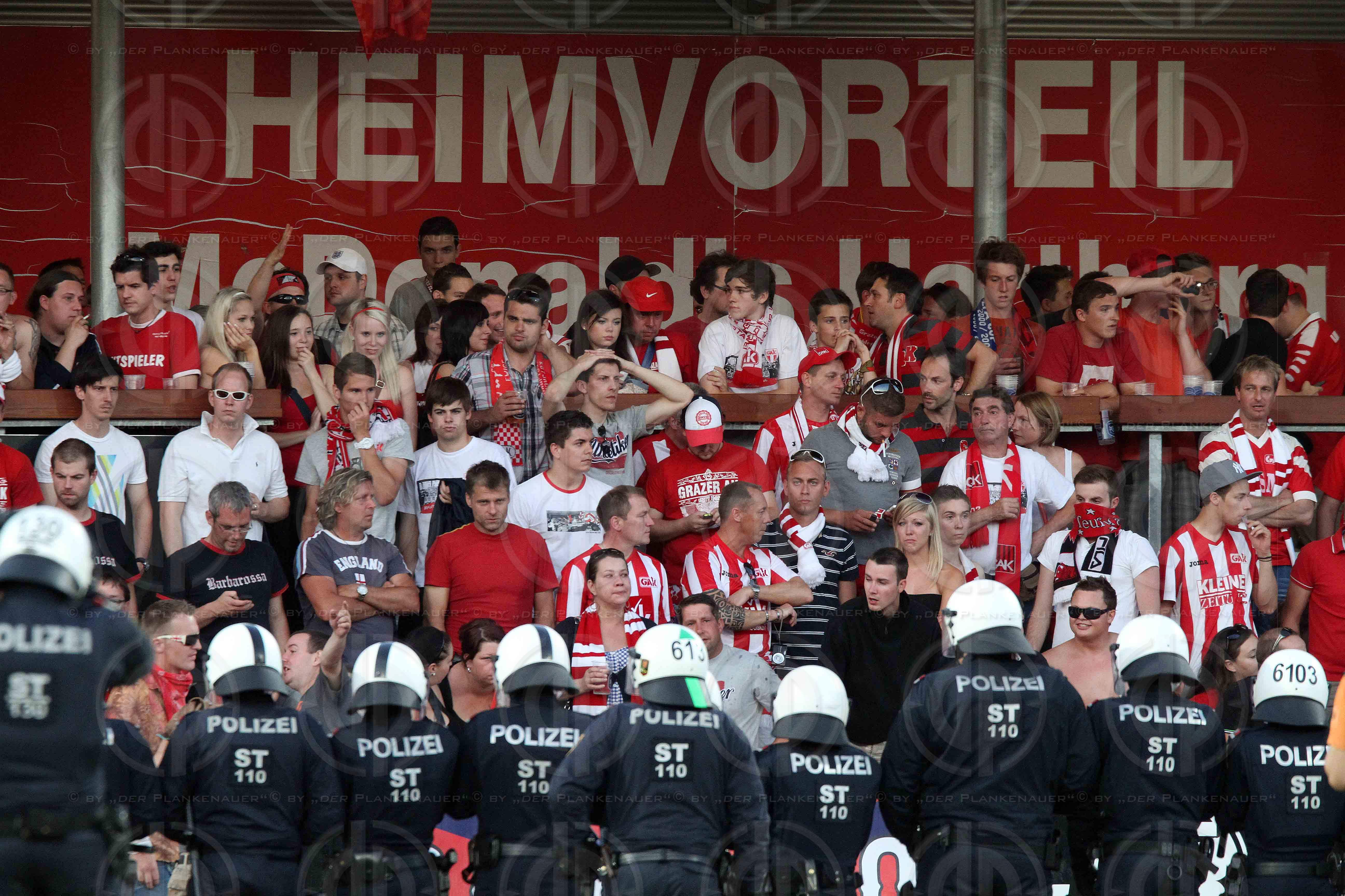 Relegation Hartberg vs. GAK (3:0, Spielabbruch)