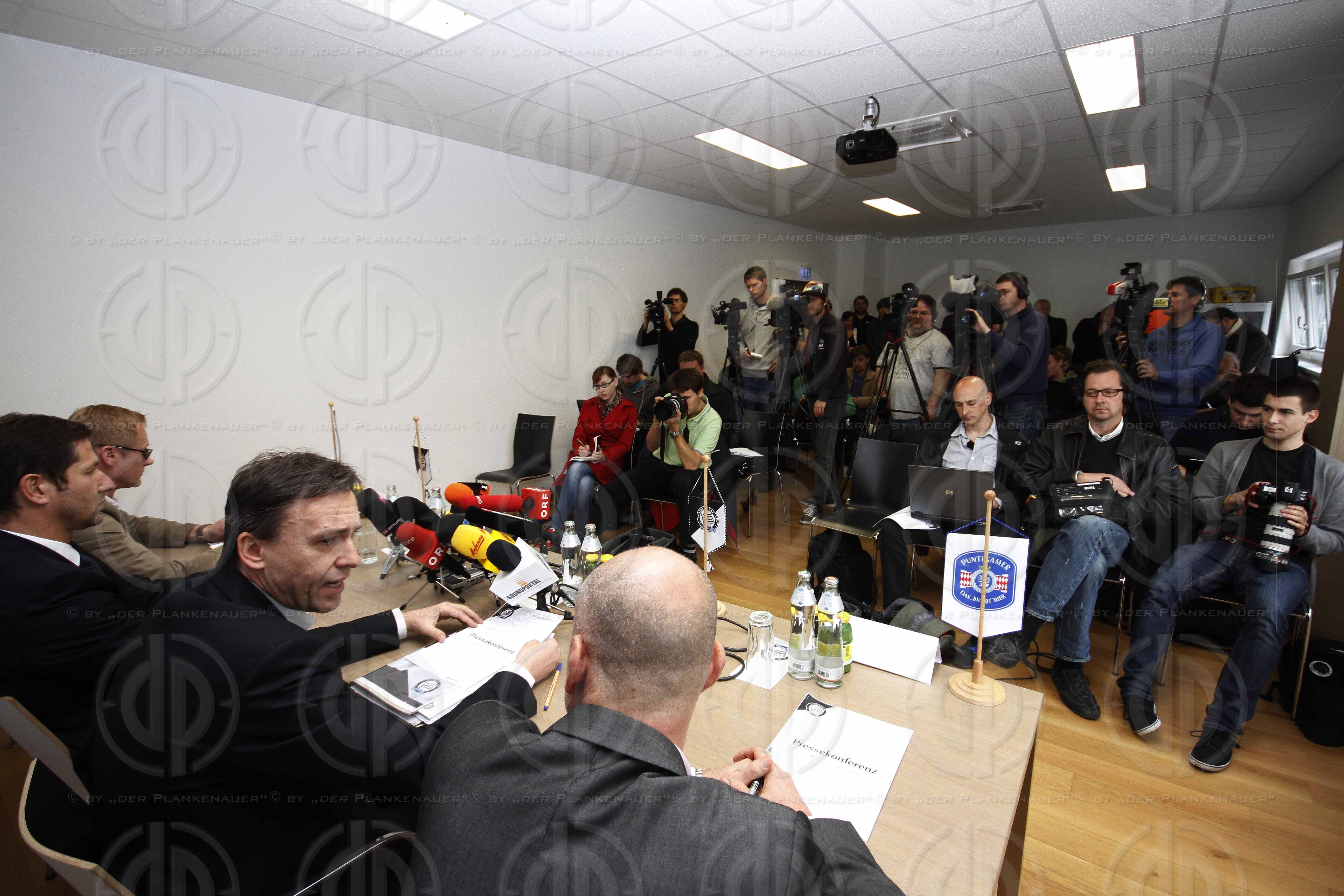 SK Sturm Pressekonferenz