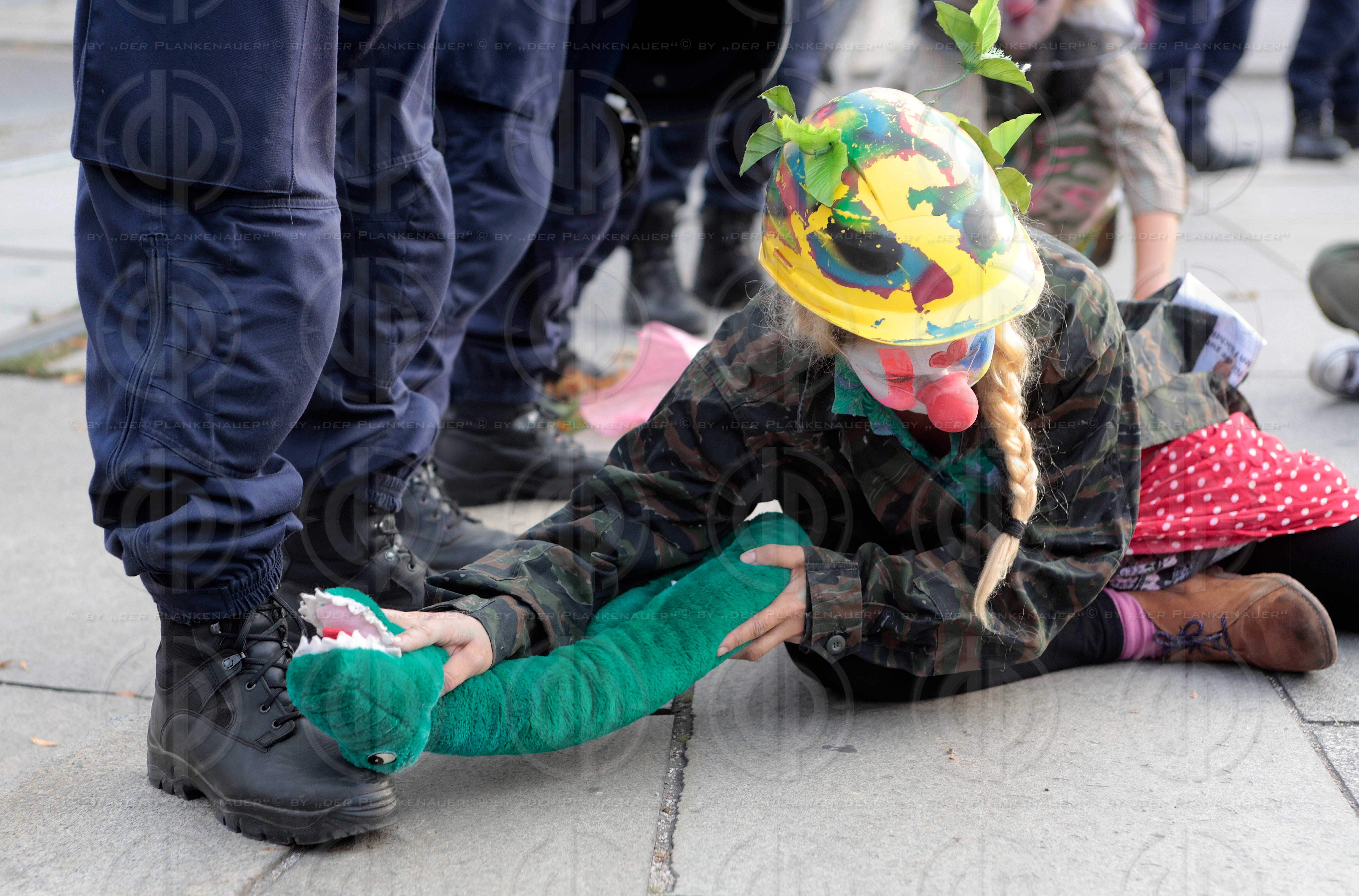 Protest gegen Vermummungsverbot