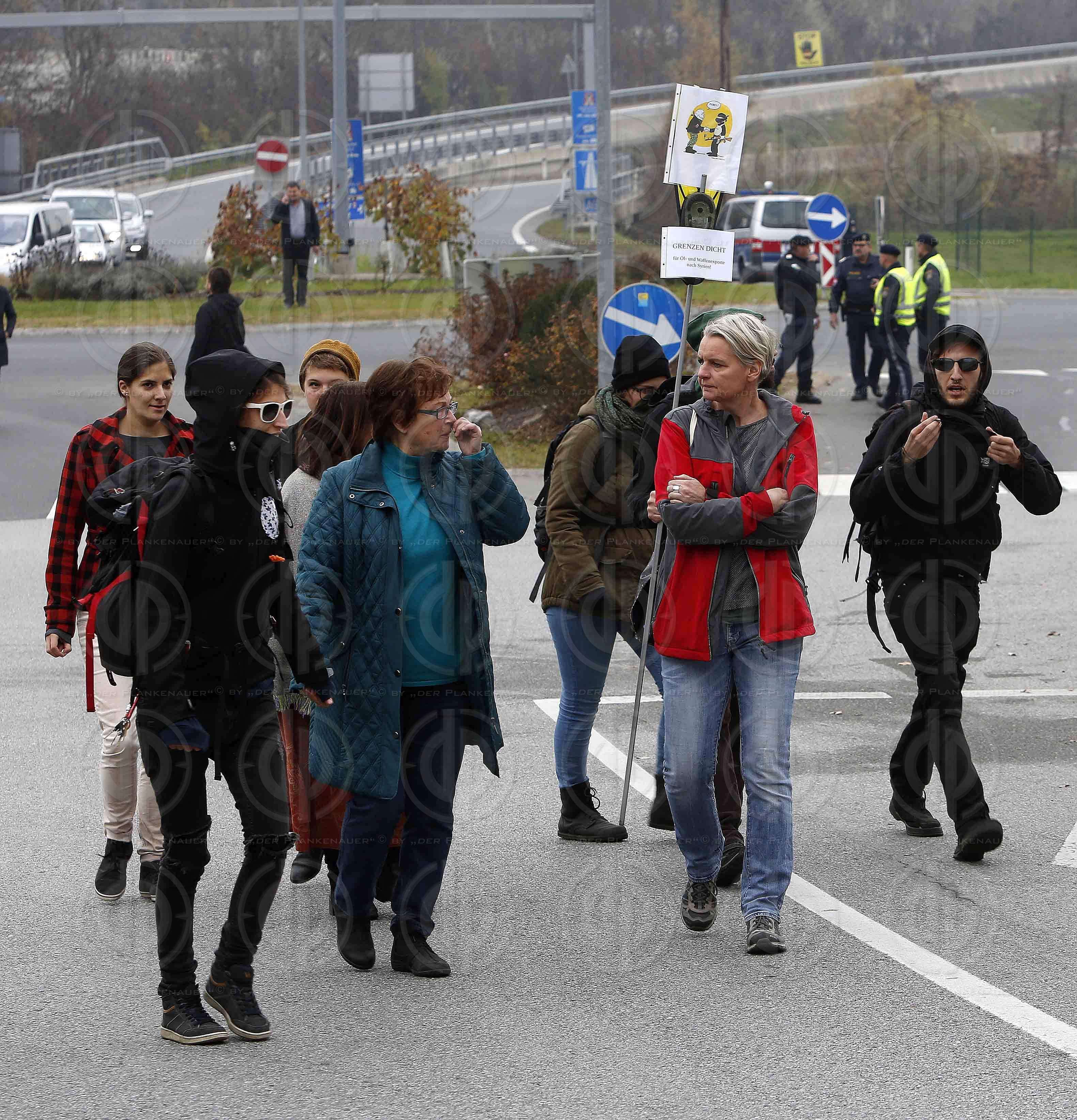 Antifa-Demo und Gegendemo in Spielfeld und Umgebung