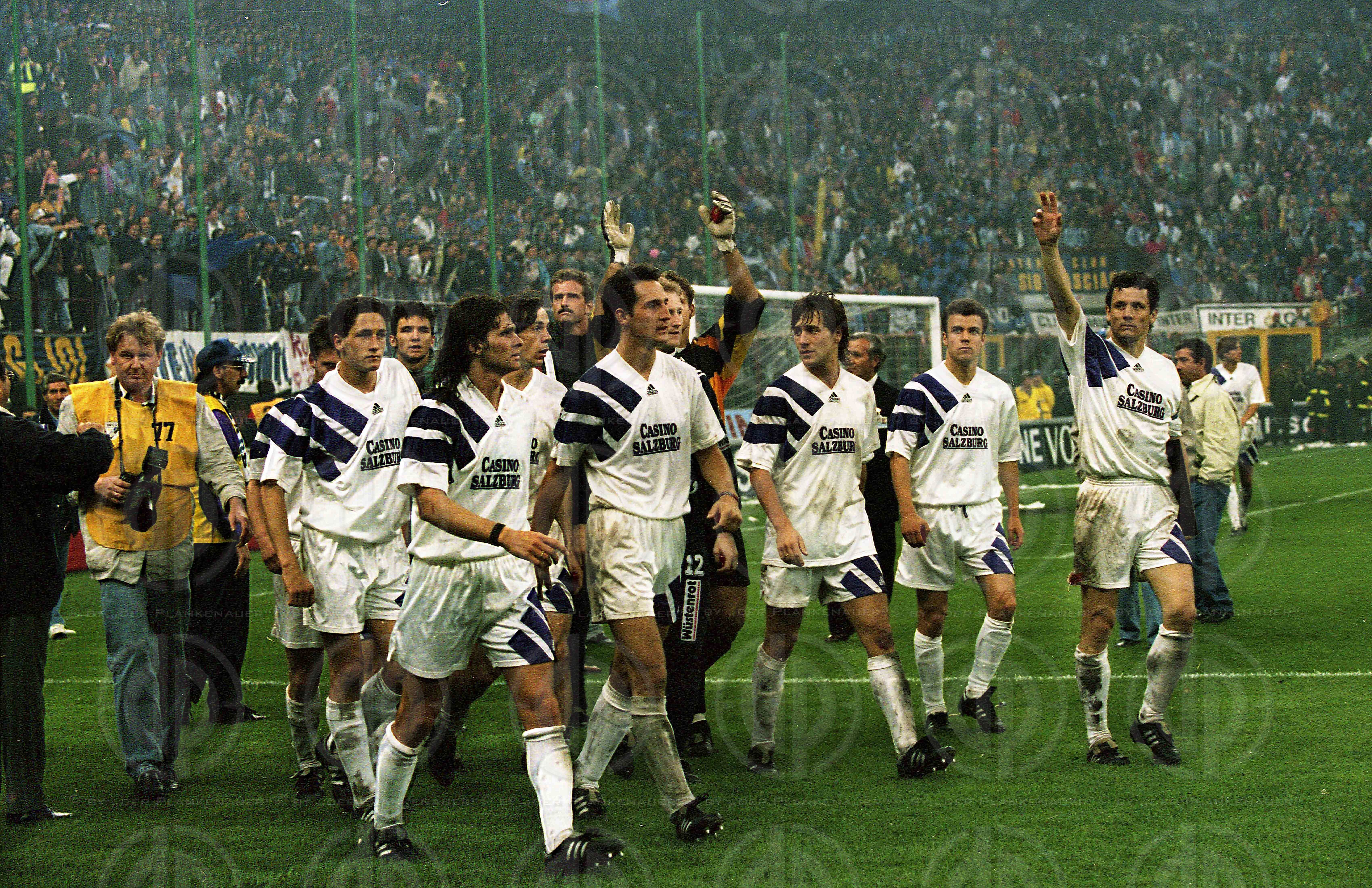 Uefa-Cup Finale Inter Mailand vs. Casino Austria Salzburg (0:1)