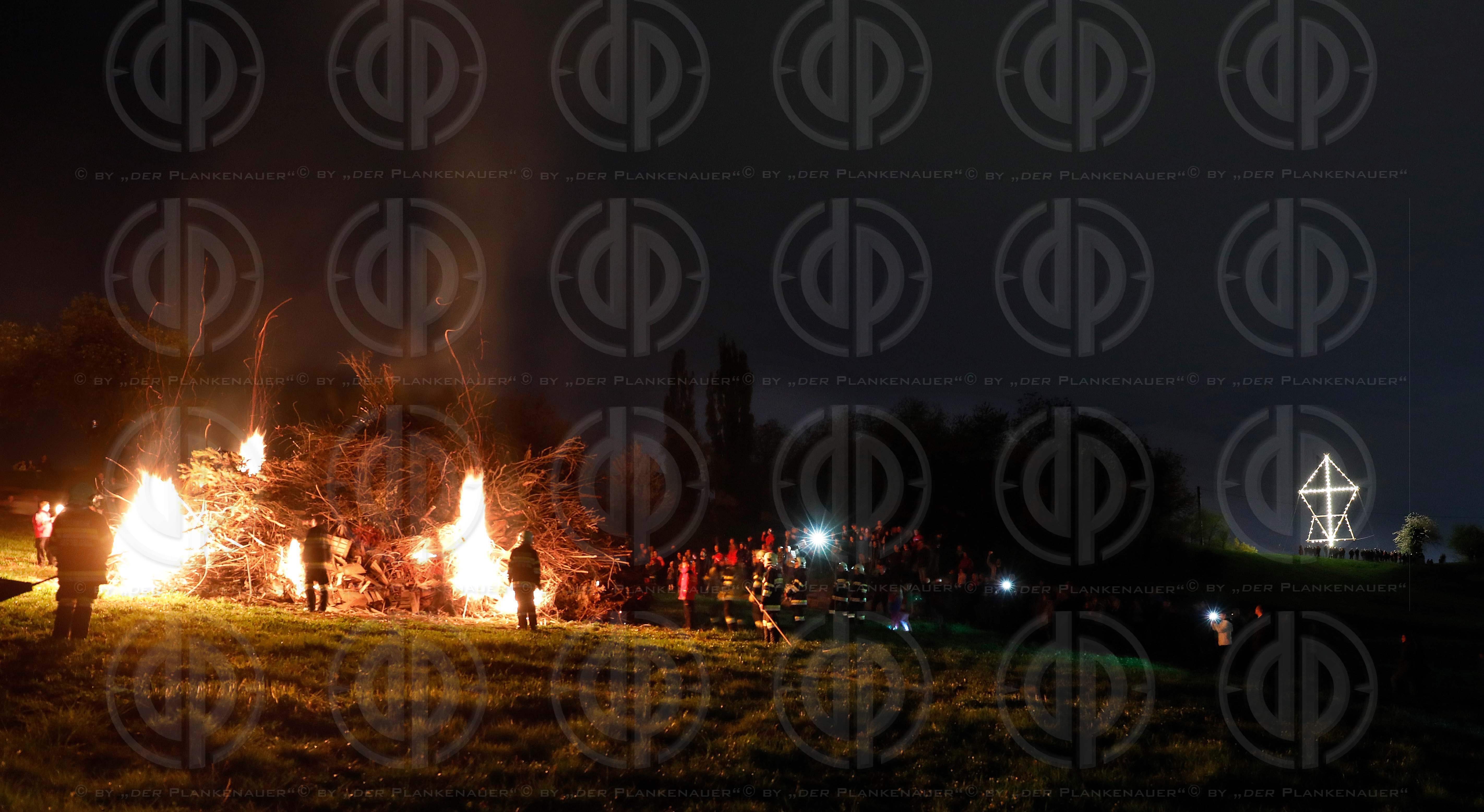 Brauchtumsfeuer zu Ostern