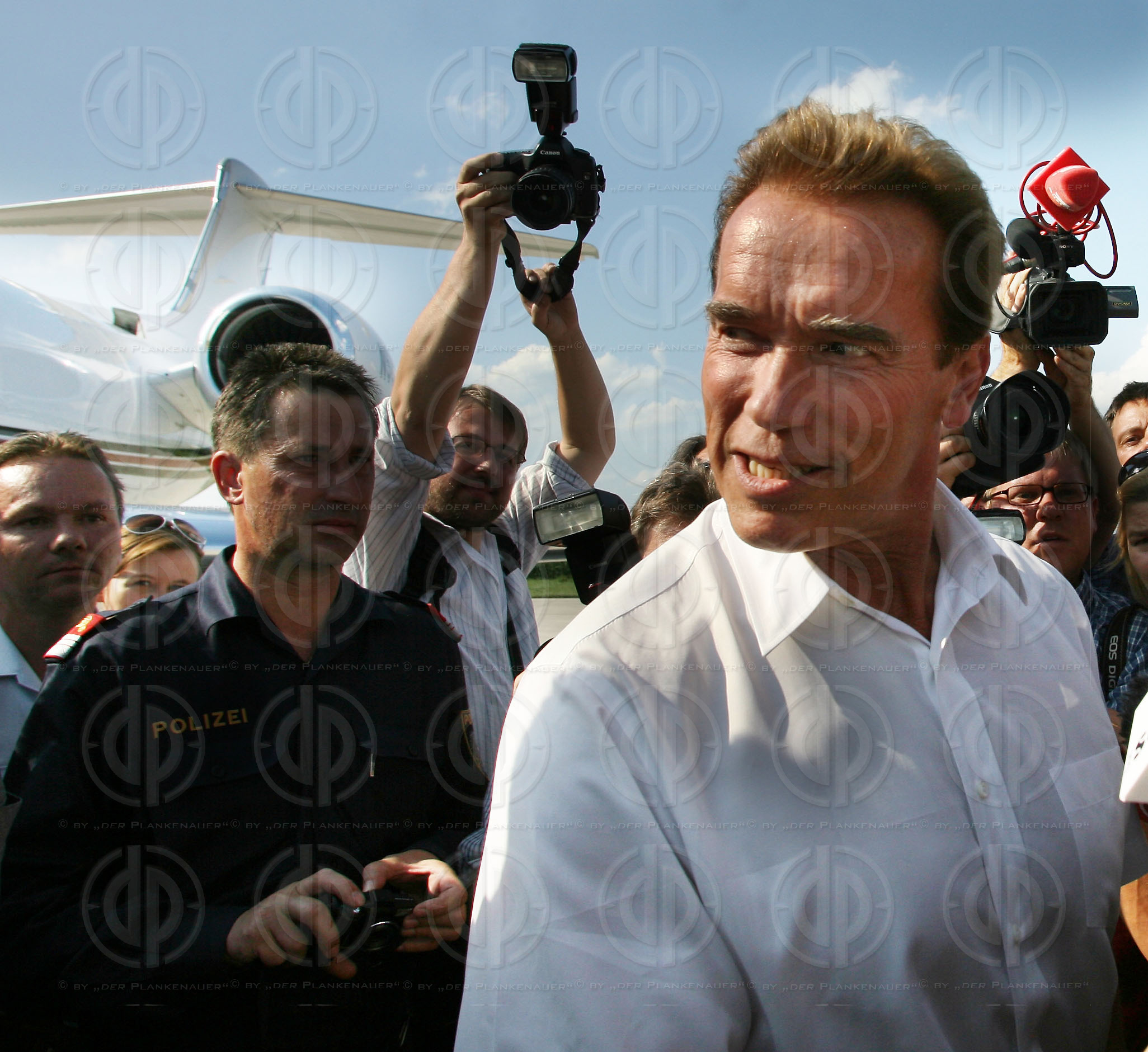 Arnold SCHWARZENEGGER