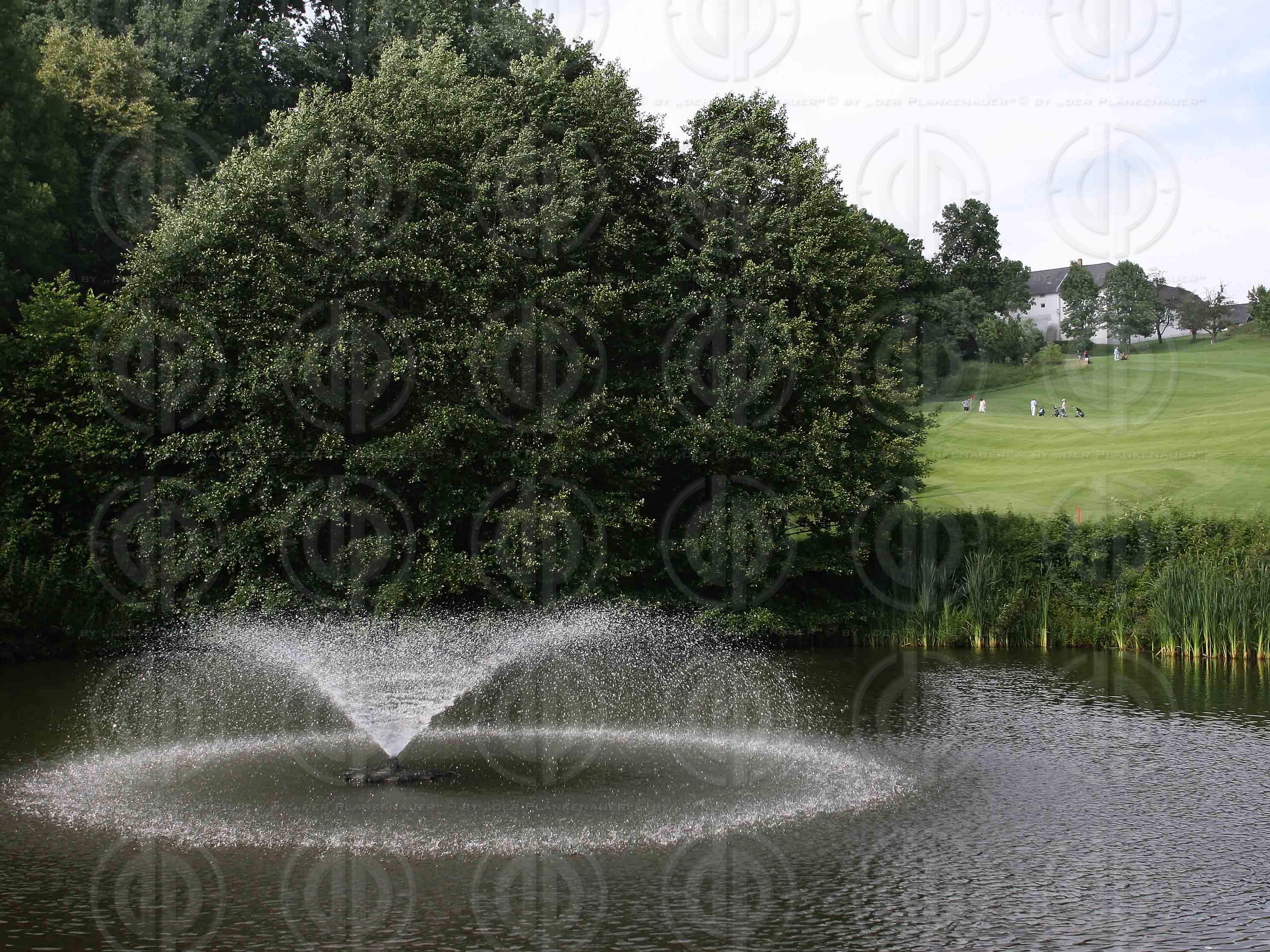 Das Institut-Charity Golf Einladungsturnier-Bewerb