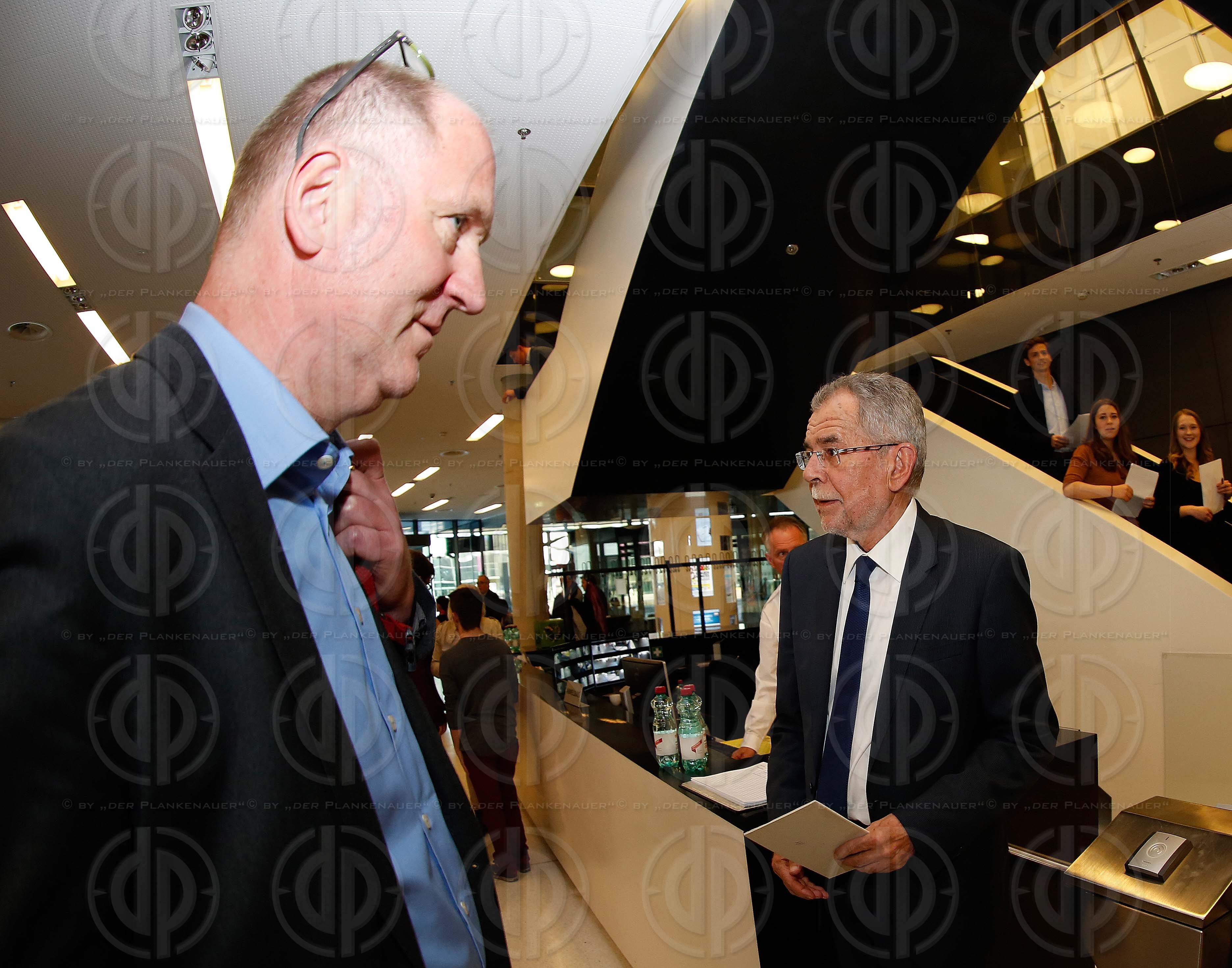 BP-Wahl 2016, Kandidat VAN DER BELLEN