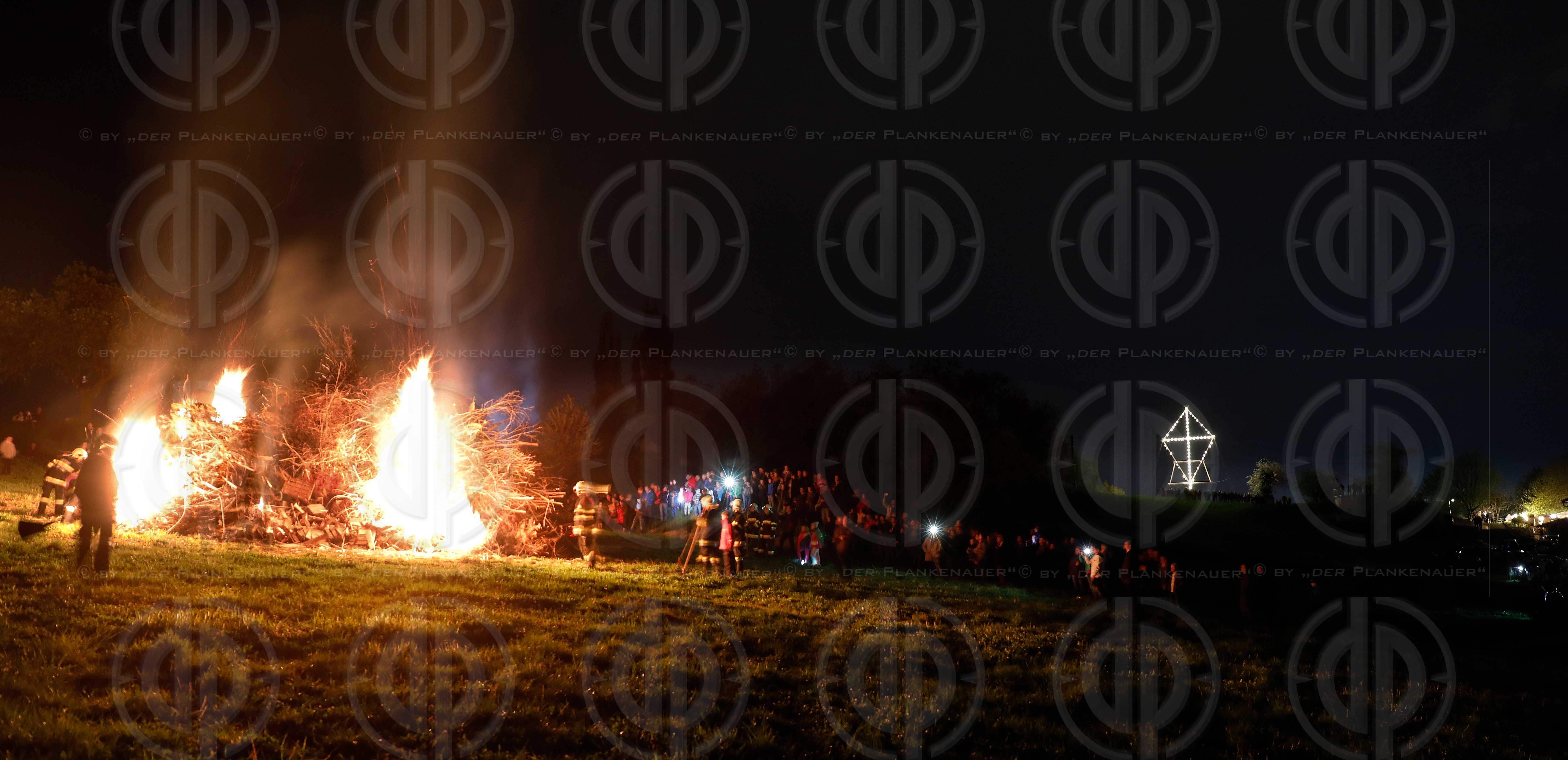 Brauchtumsfeuer zu Ostern