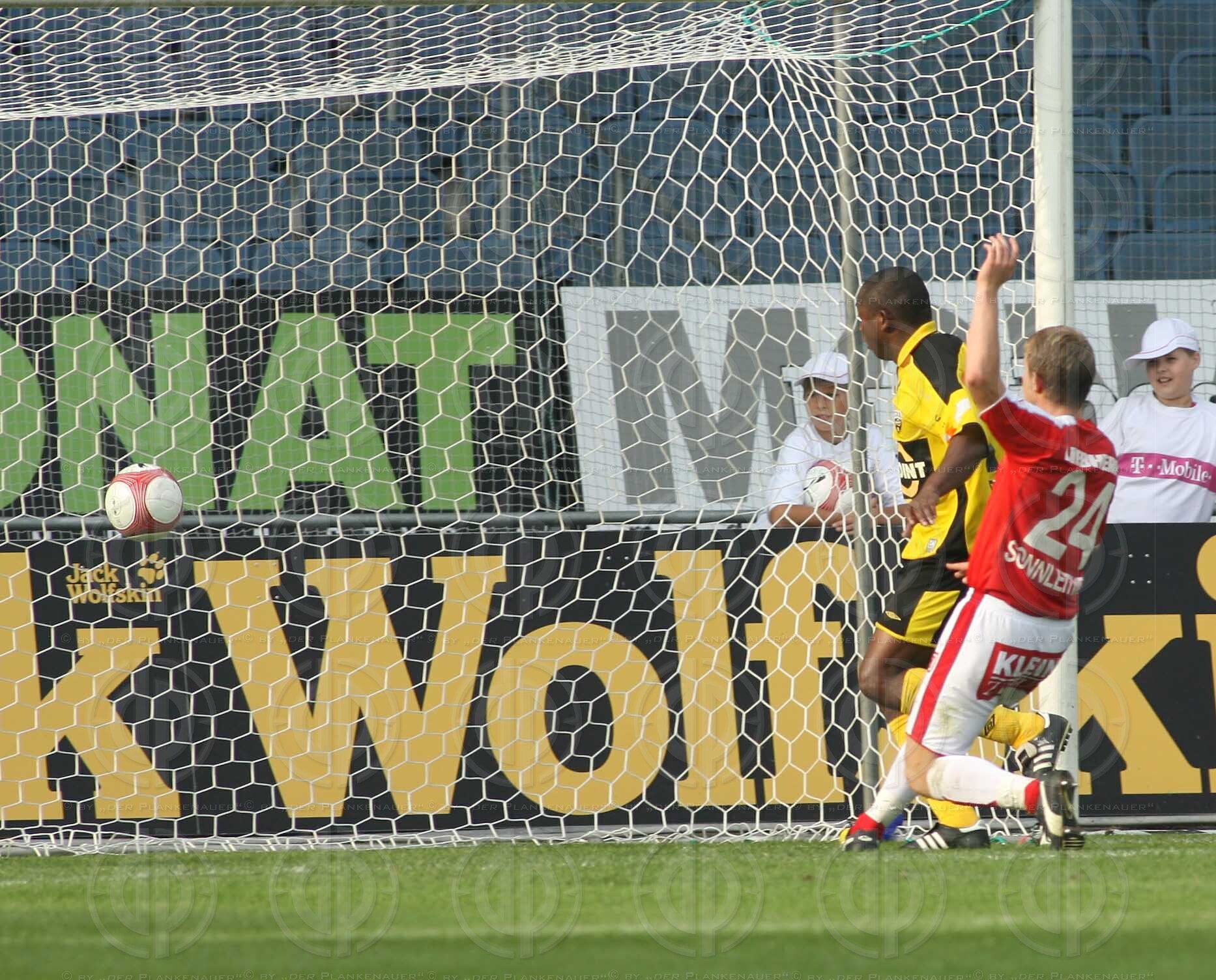 Liebherr GAK vs. Cashpoint SCR Altach (1:1 Endstand)