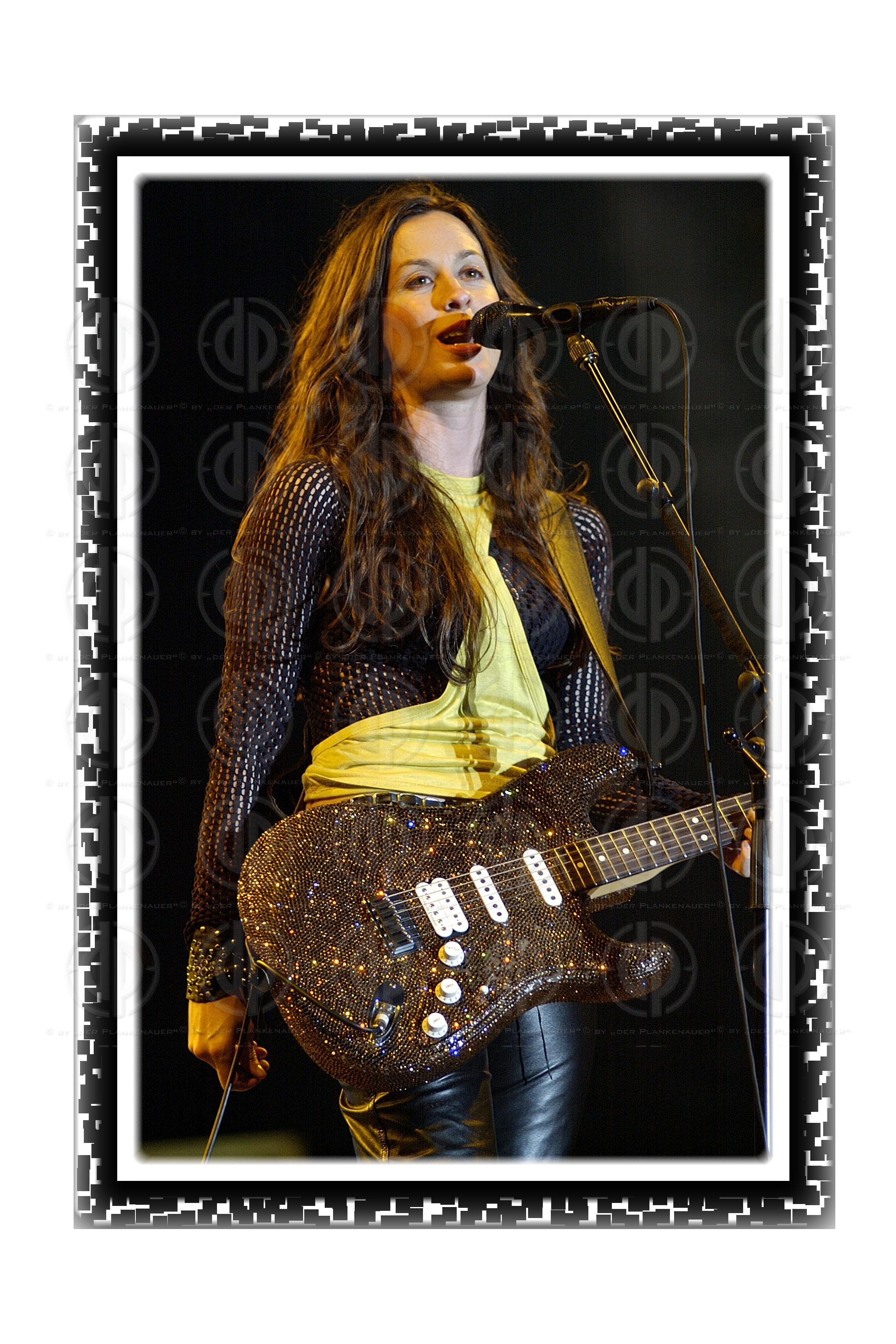 alanis morisette 01.jpg