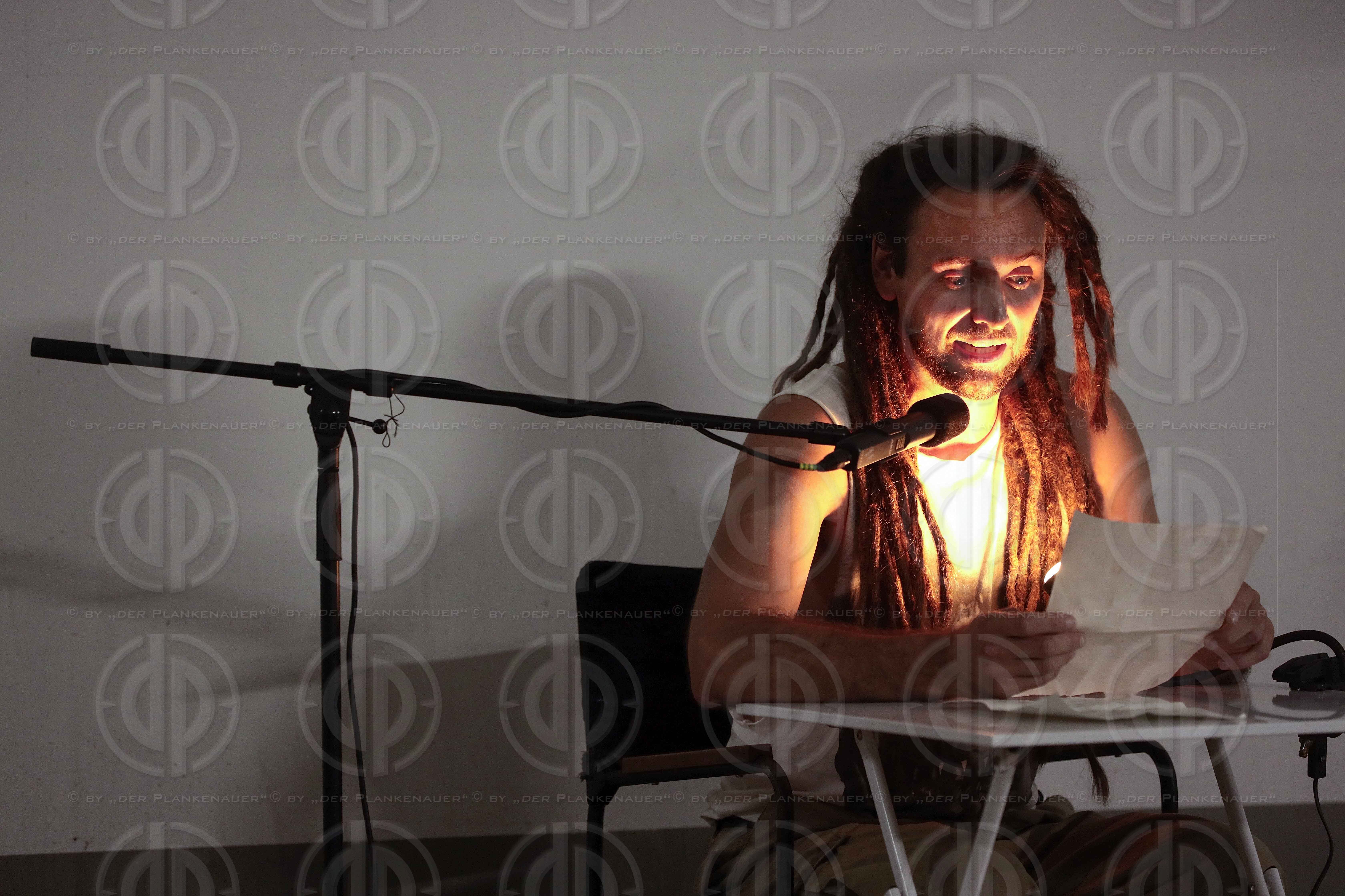 UNTER TAG - Lesung der Grazer Autorinnen/Autorenversammlung