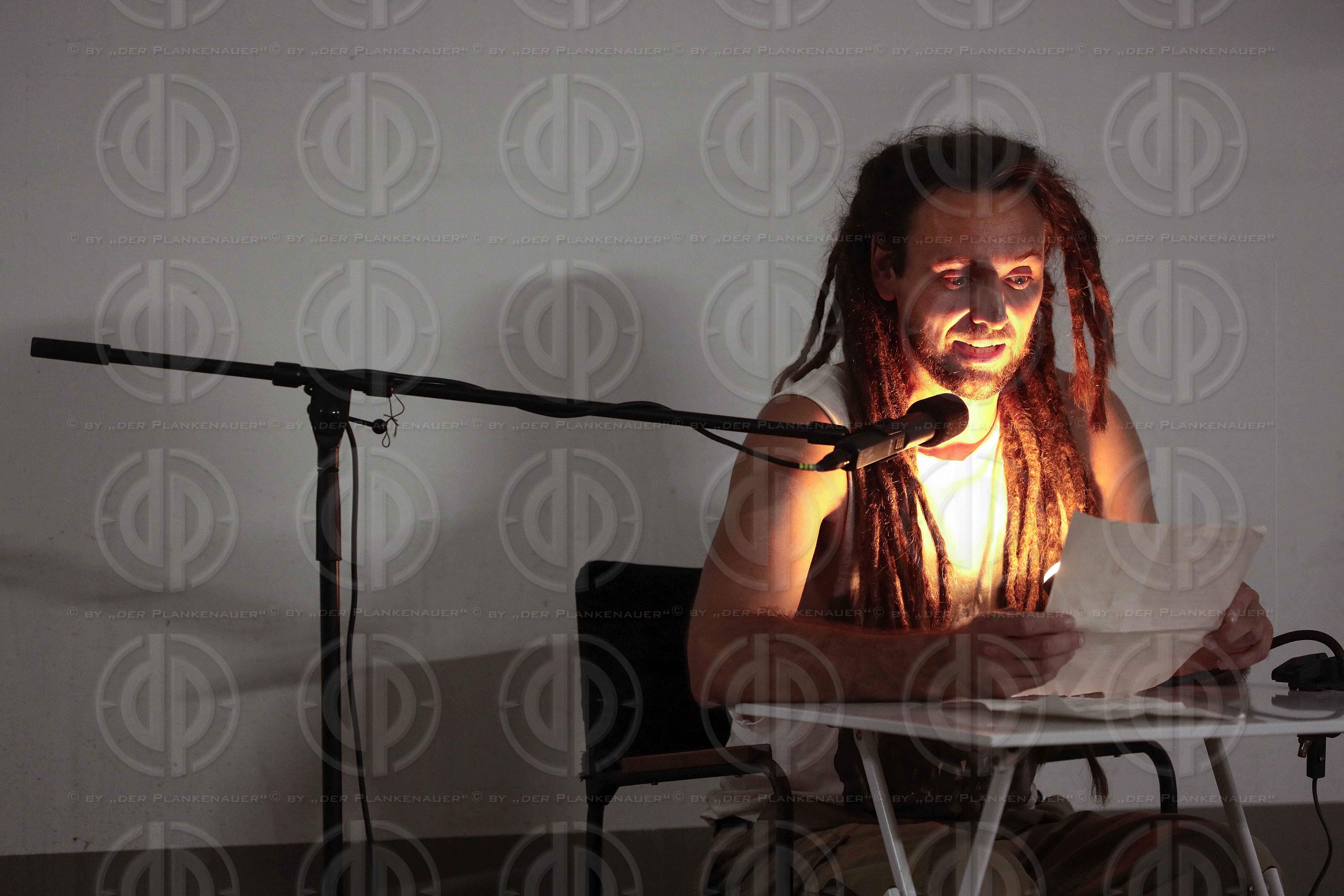 UNTER TAG - Lesung der Grazer Autorinnen/Autorenversammlung