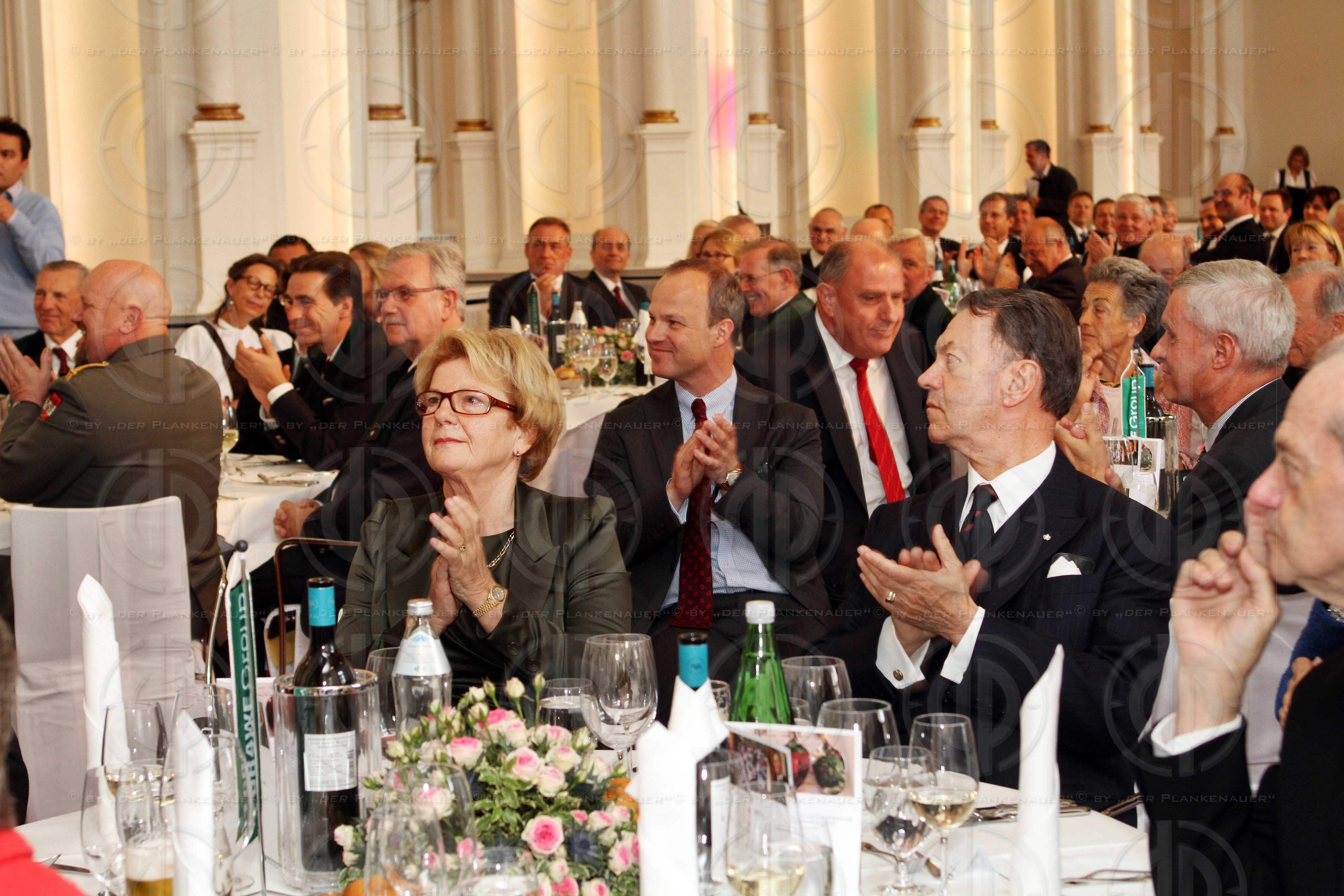 Abschied Dr. Harnoncourt-Unverzagt