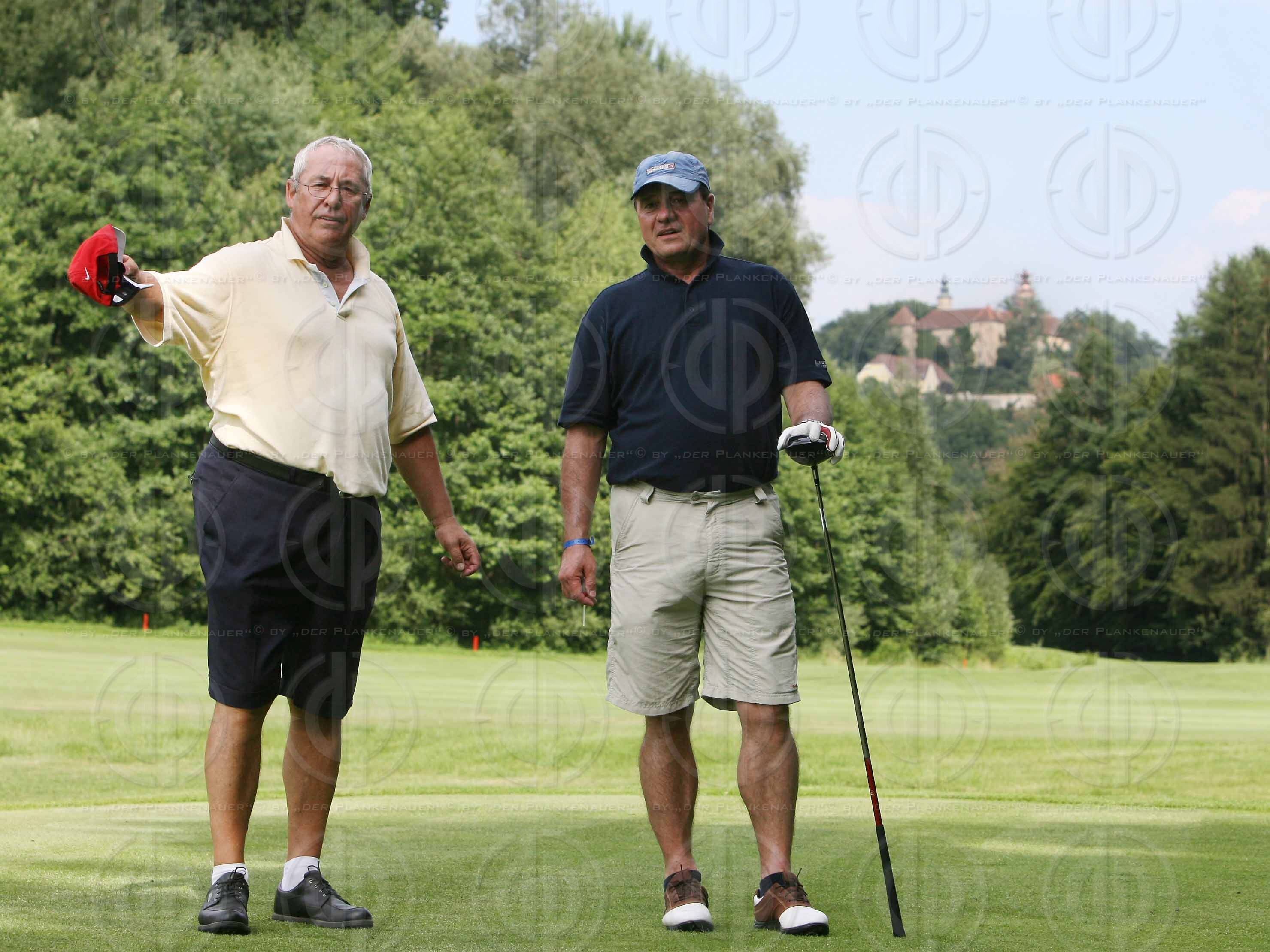 Das Institut-Charity Golf Einladungsturnier-Bewerb