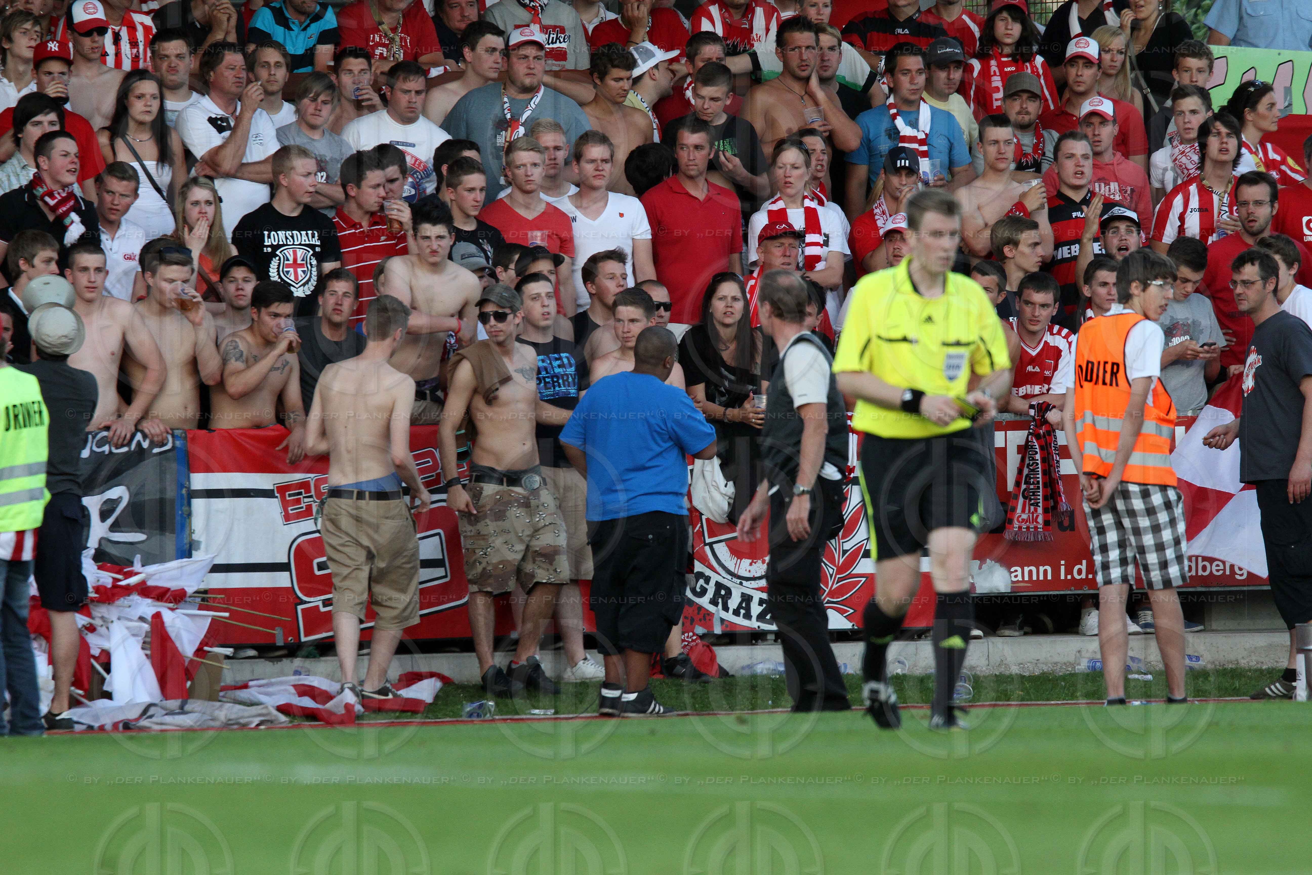 Relegation Hartberg vs. GAK (3:0, Spielabbruch)