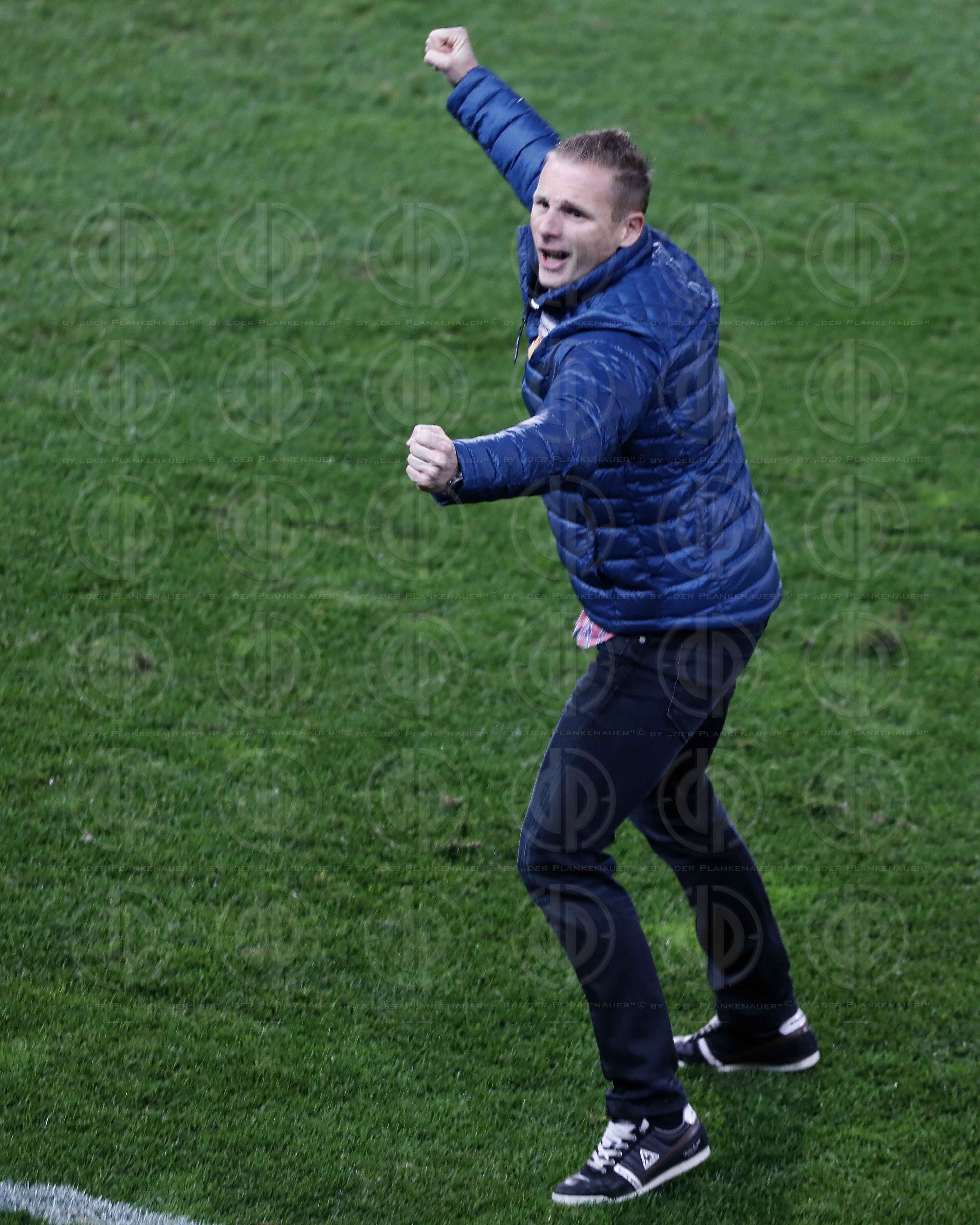 SK Sturm vs. SKN St. Poelten (1:2)