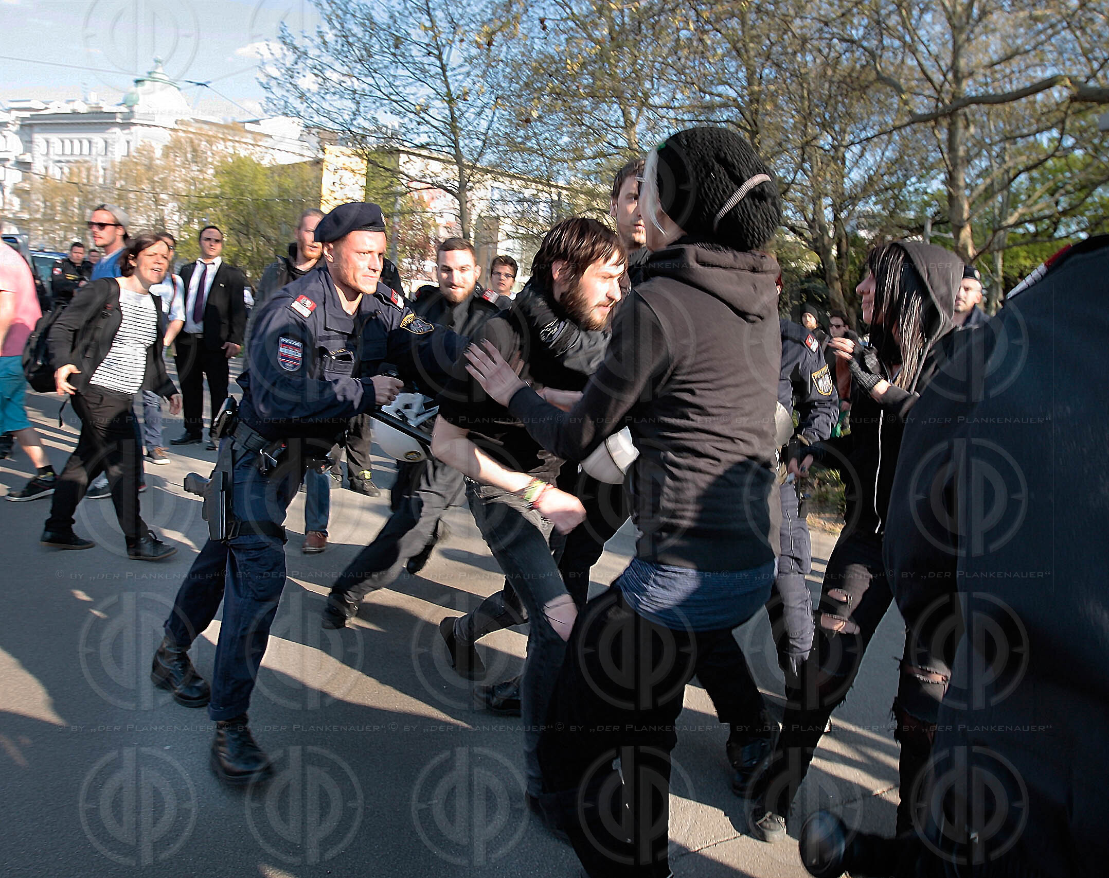 PEGIDA Demo und Gegendemo NO PEGIDA