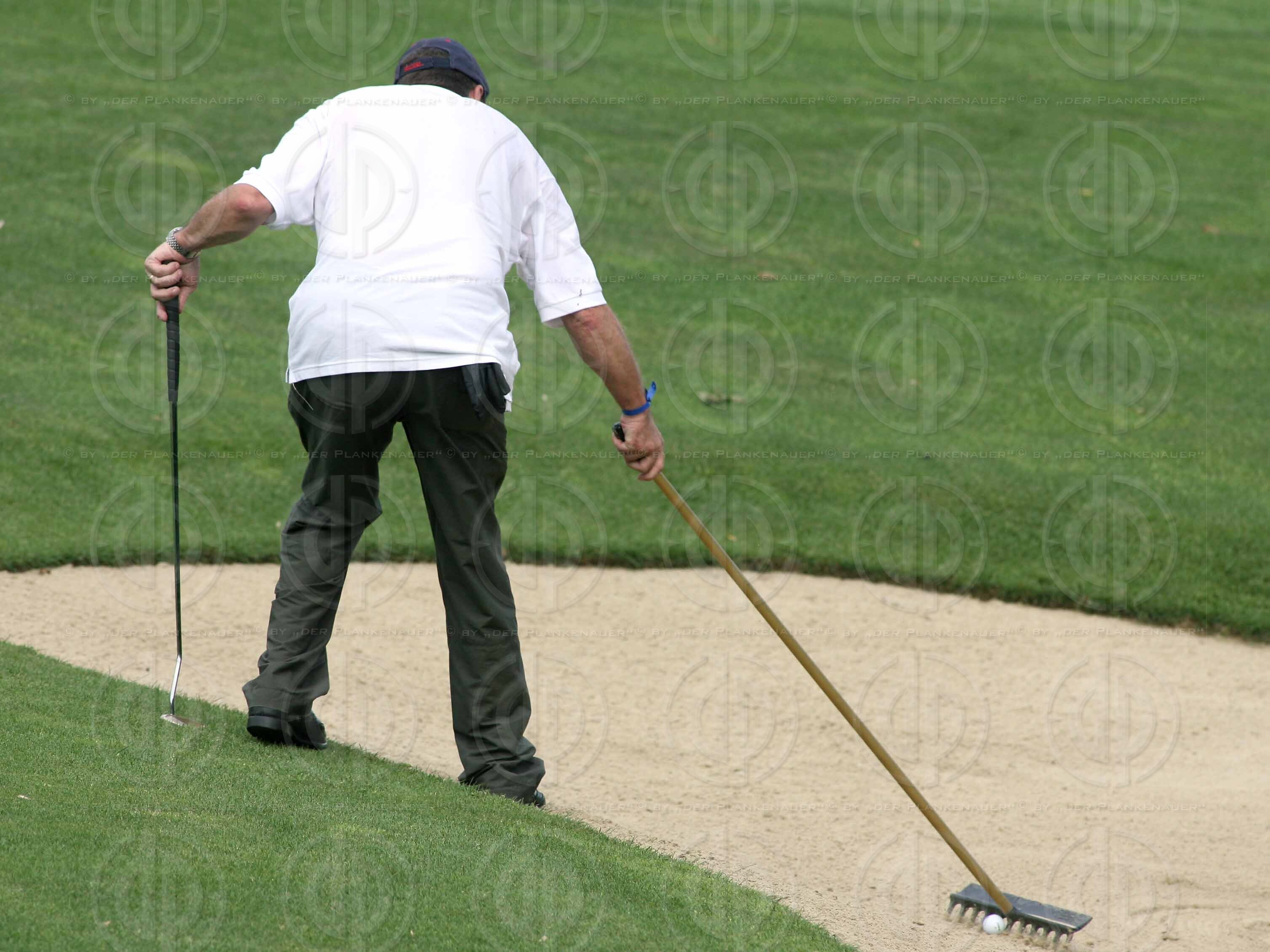 Das Institut-Charity Golf Einladungsturnier-Bewerb