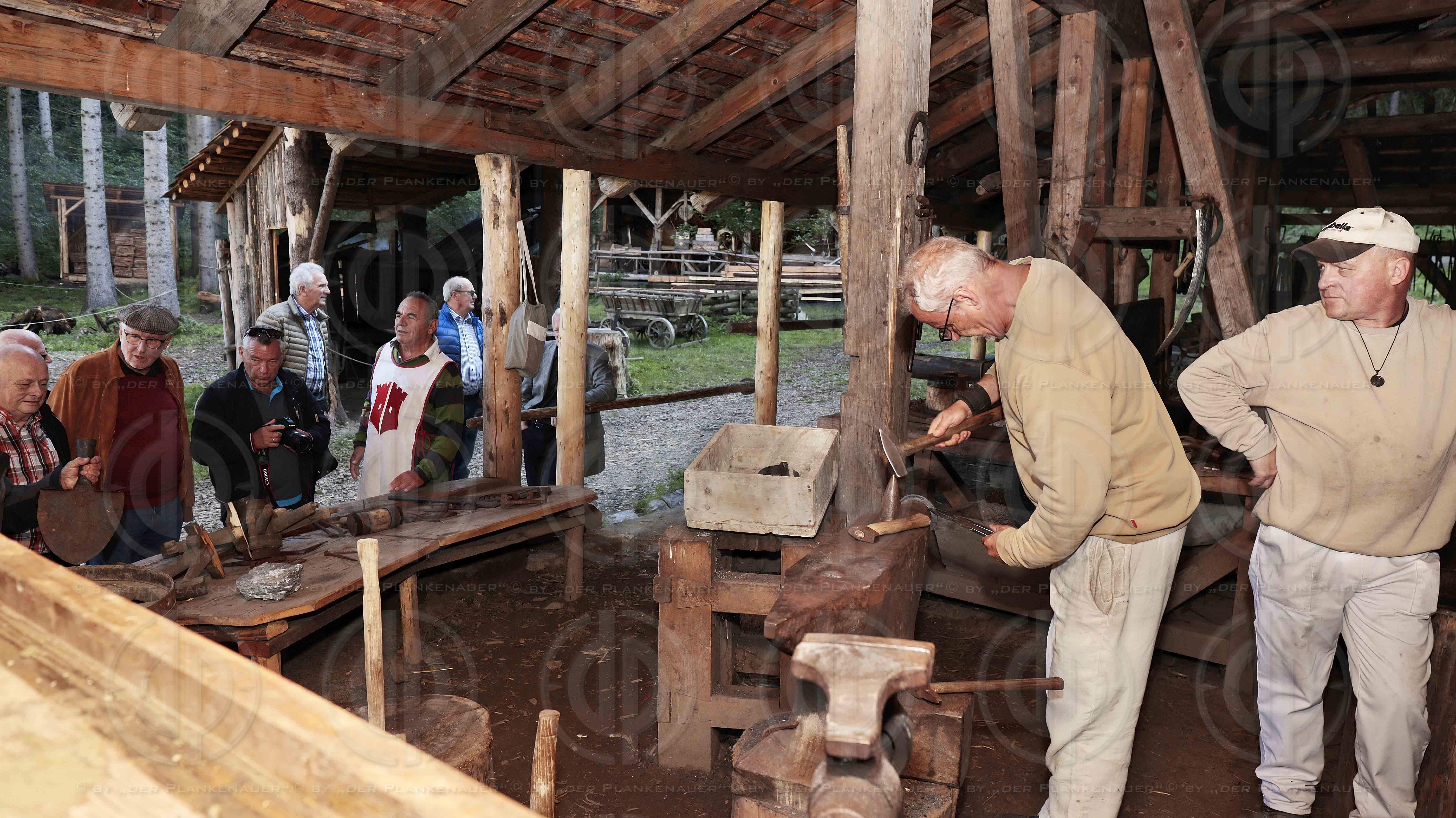 Treffen anlässlich 50 Jahre Matura an der HTL-Villach