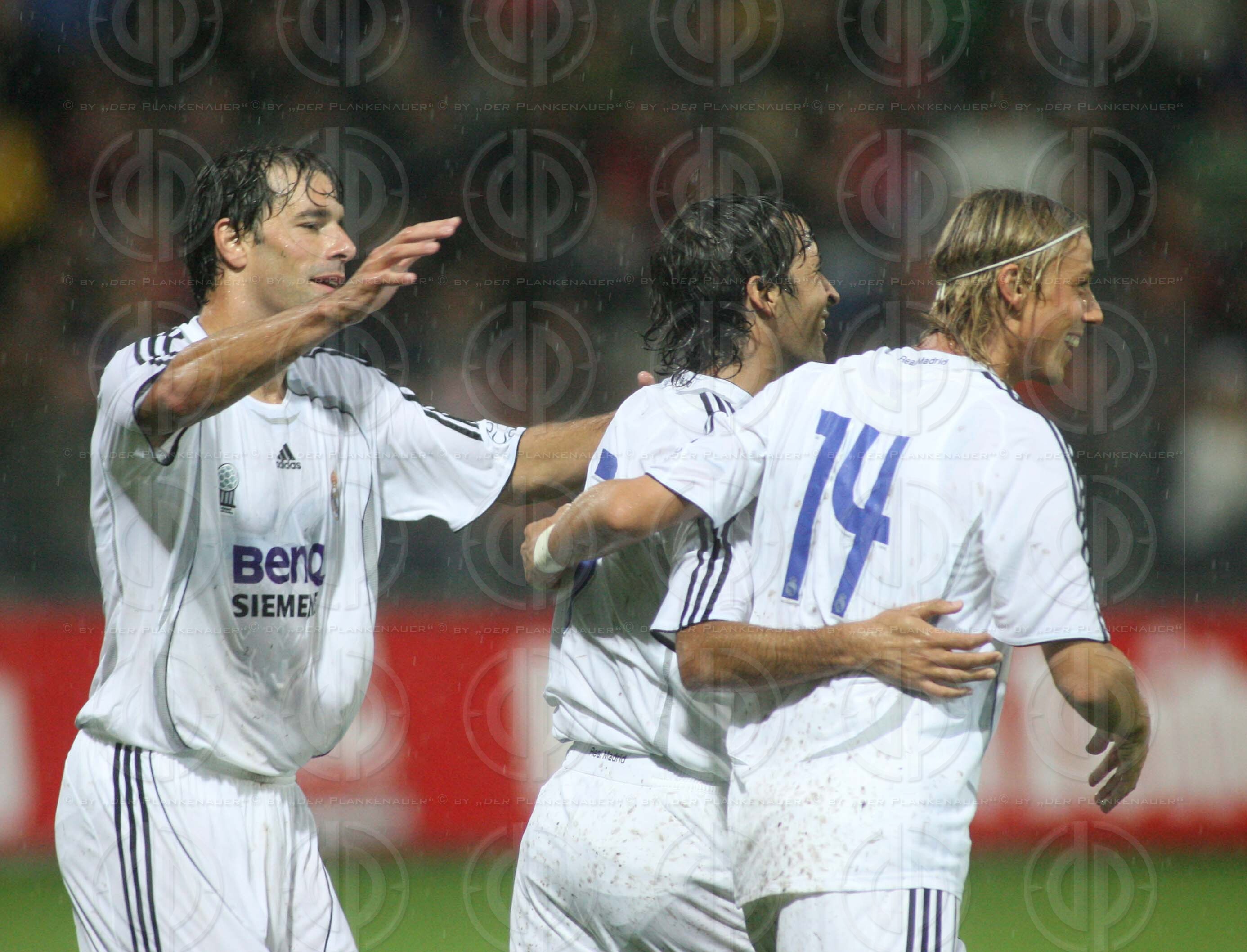 Real Madrid vs. Reggina Calcio (1:0)
