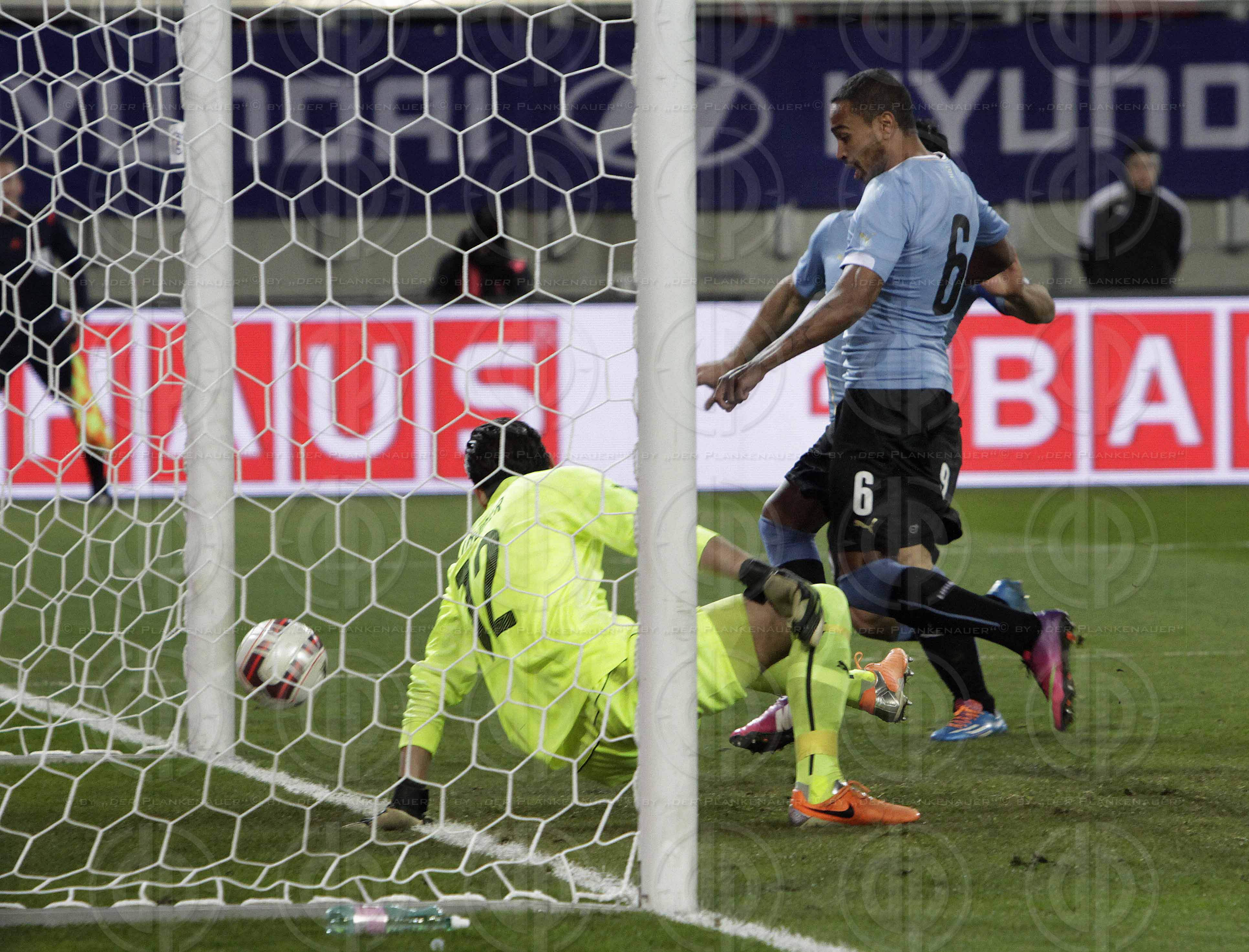 Oesterreich vs. Uruguay (1:1)