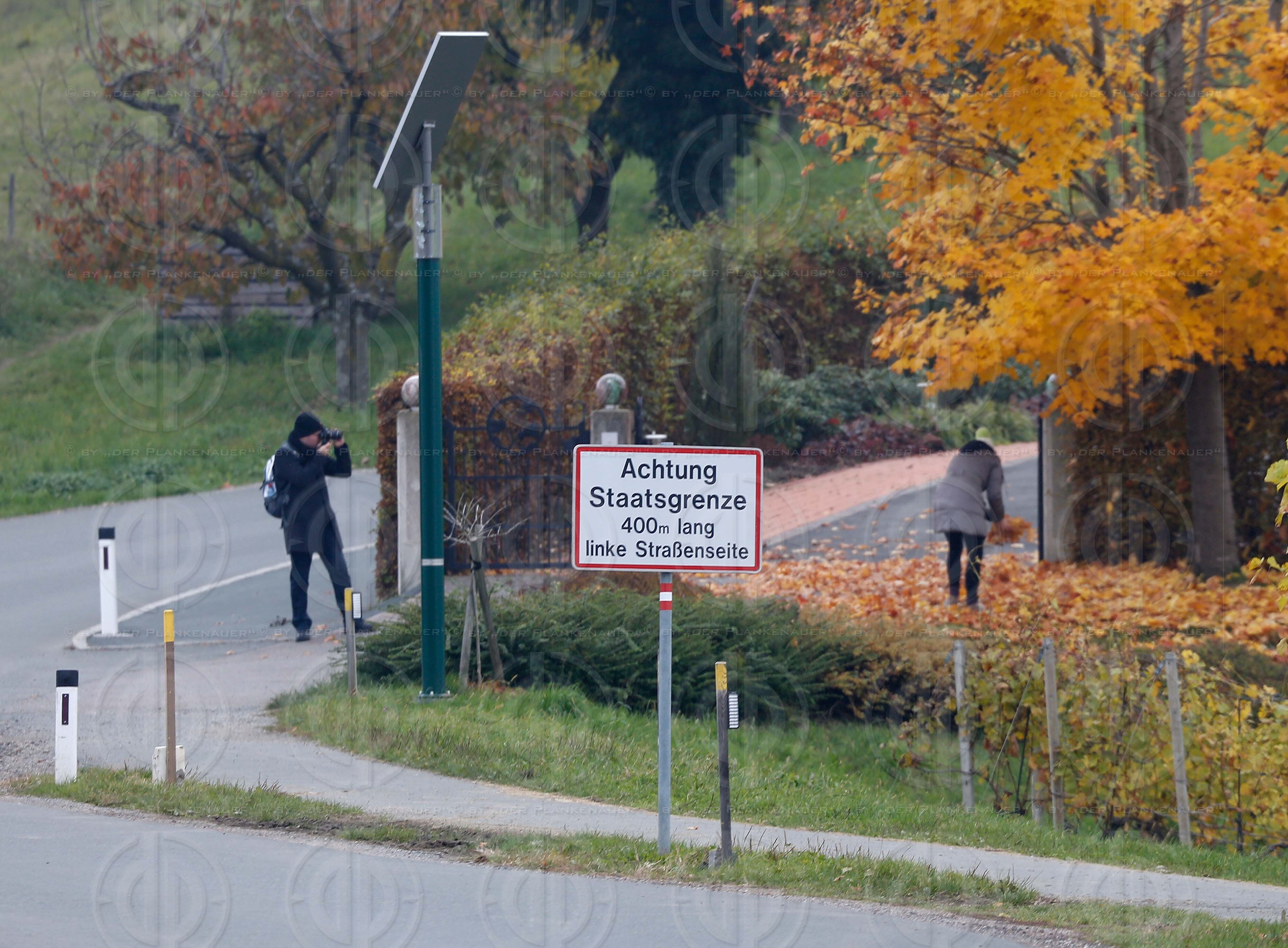 Grenze in Strass-Spielfeld