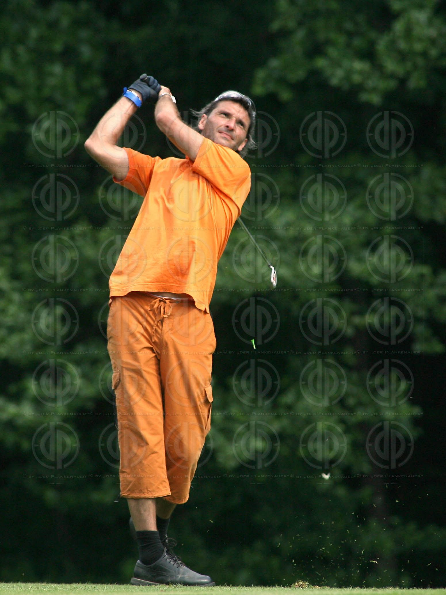 Das Institut-Charity Golf Einladungsturnier-Bewerb