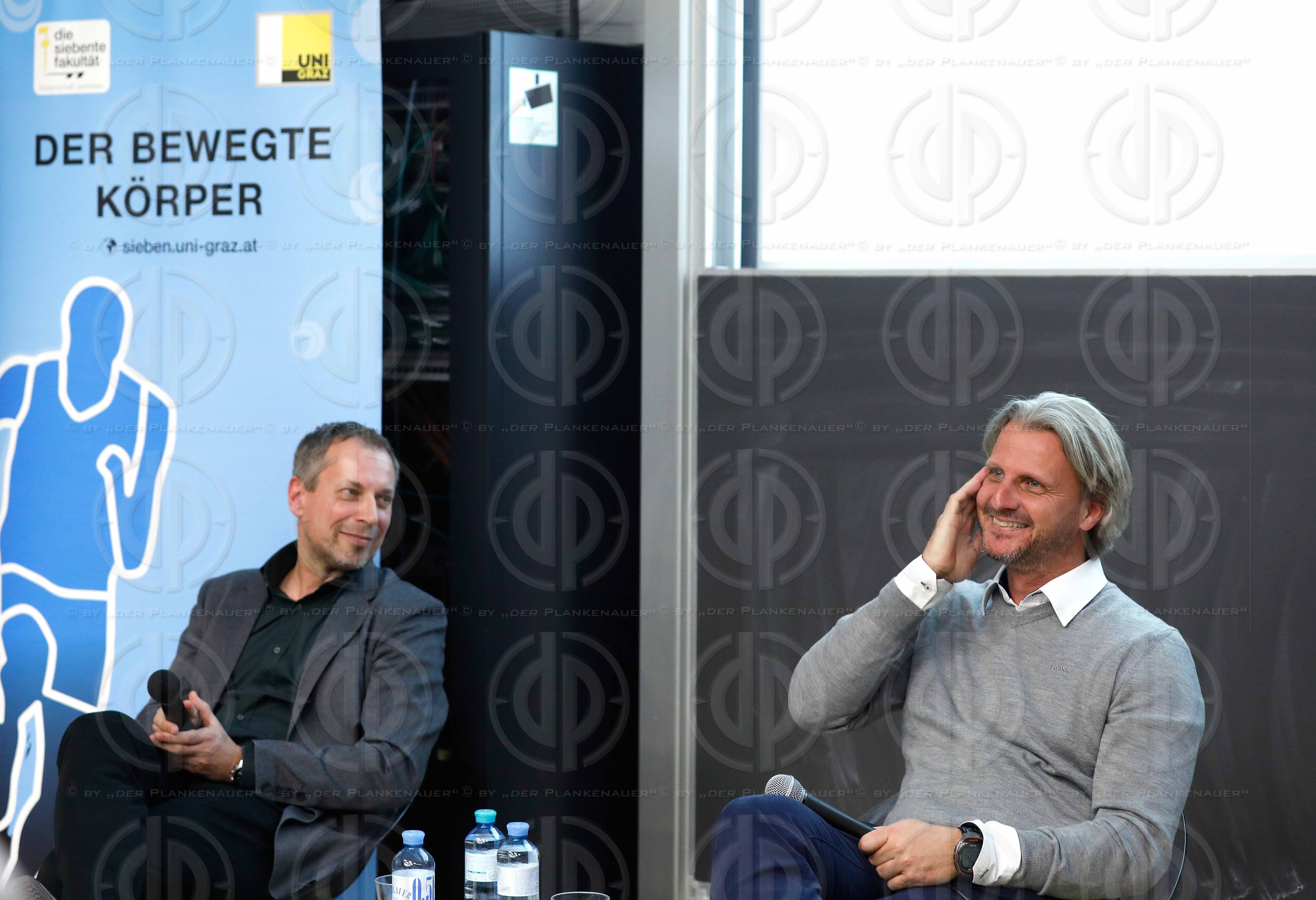 Bewegter Koerper - Das glaeserne Spiel - Matchanalyse im Fussbal