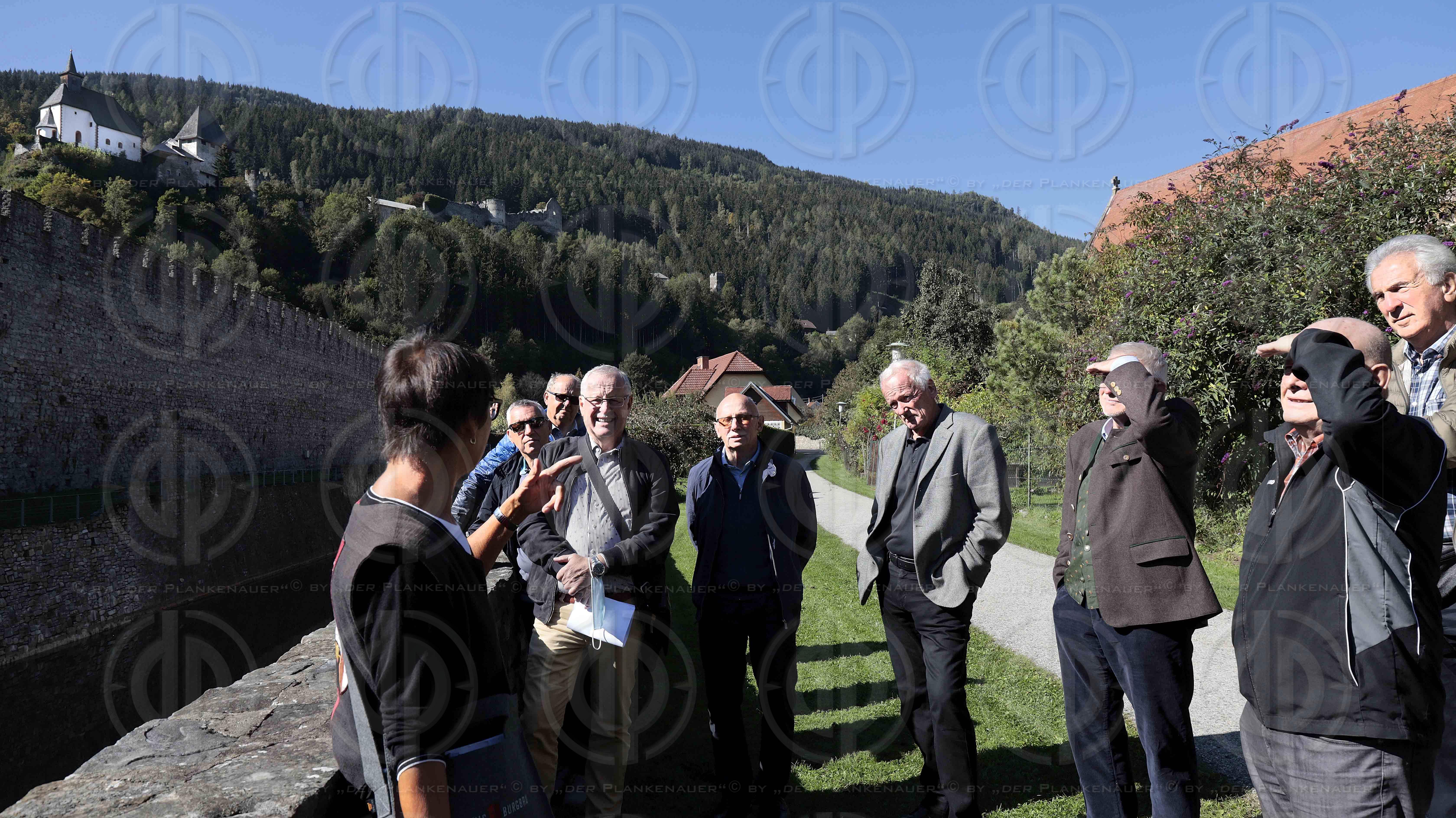 Treffen anlässlich 50 Jahre Matura an der HTL-Villach