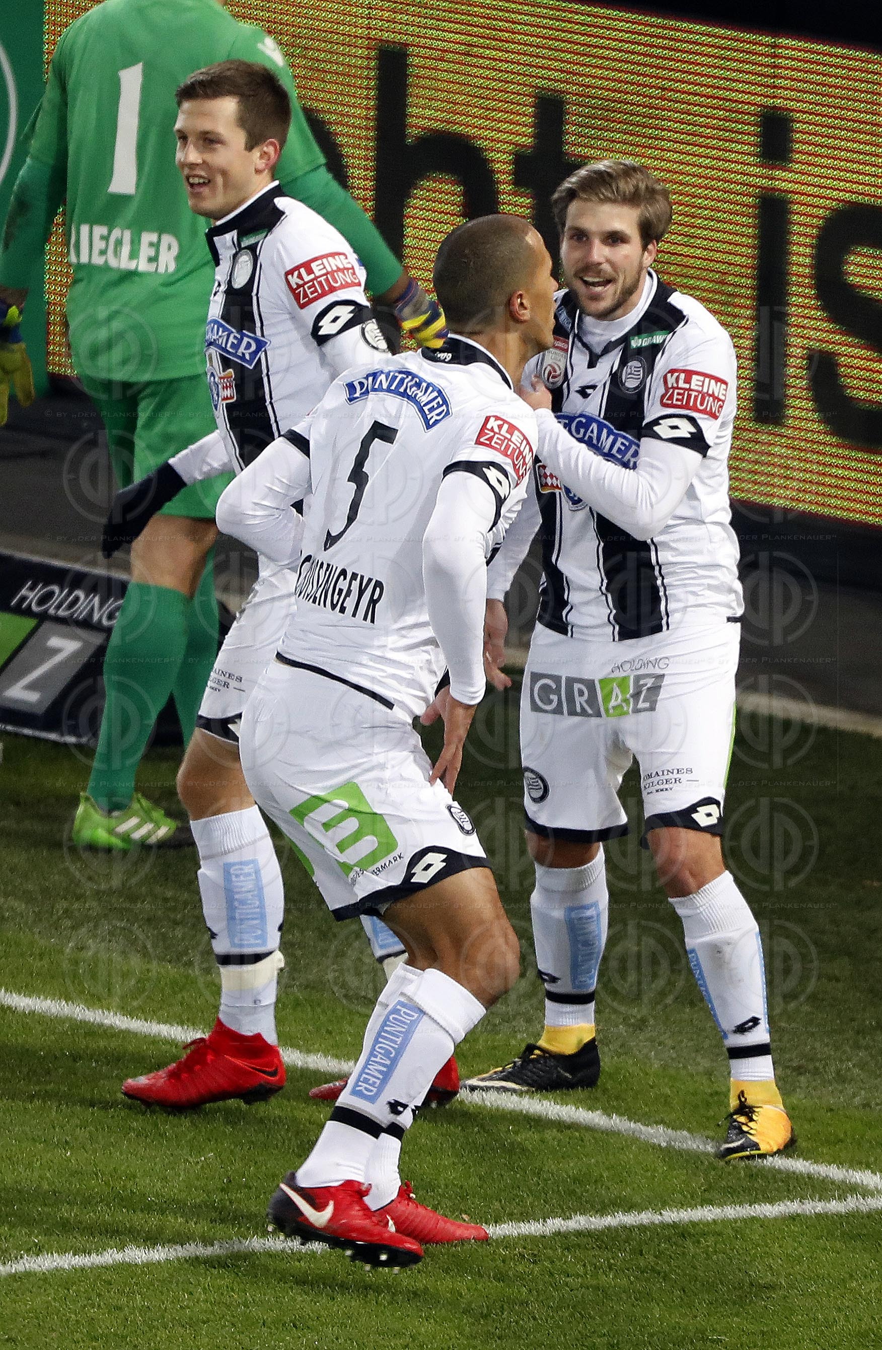 SK Sturm vs. St. Poelten