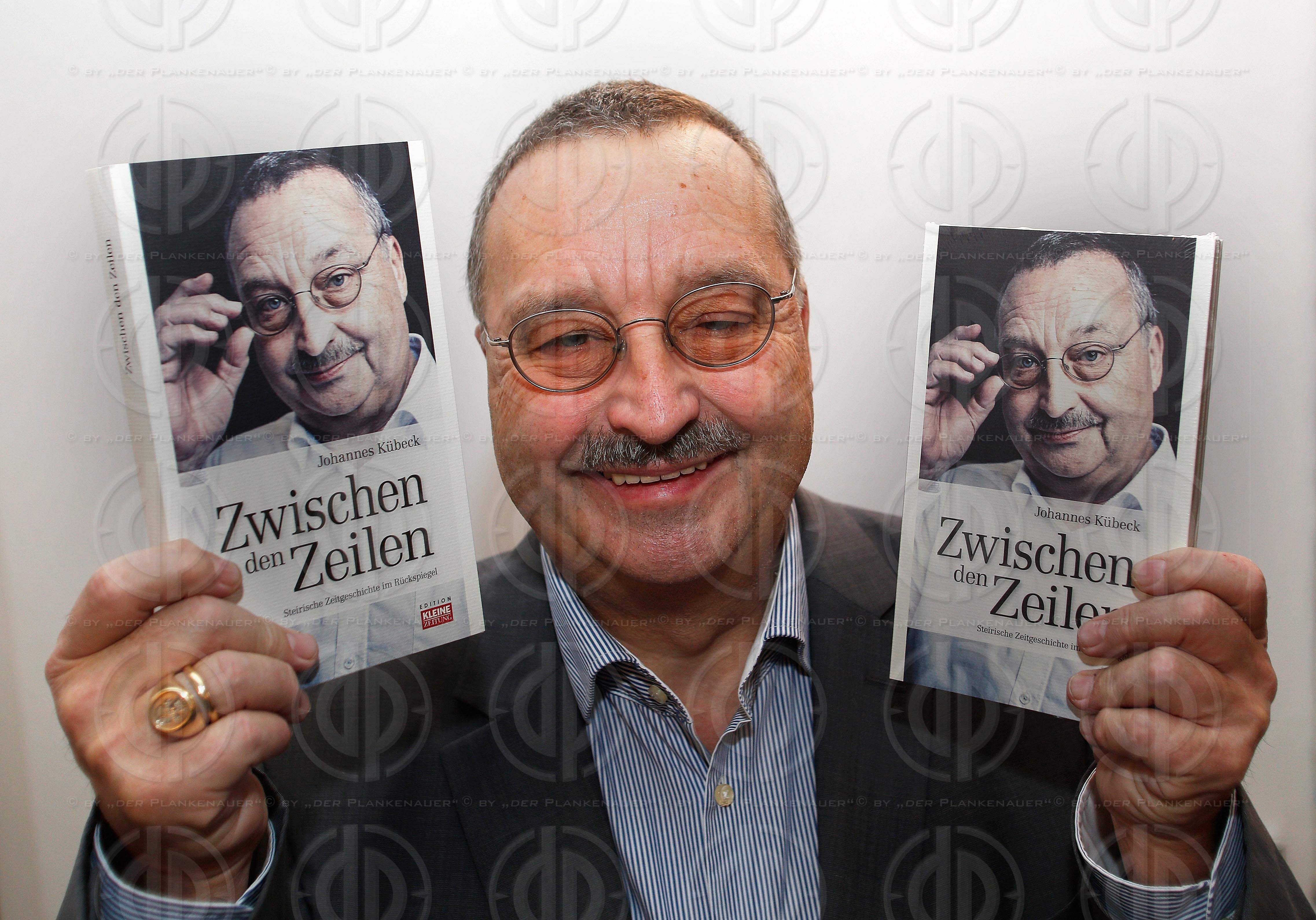 Buchpraesentation Johannes KUEBECK Zwischen den Zeilen