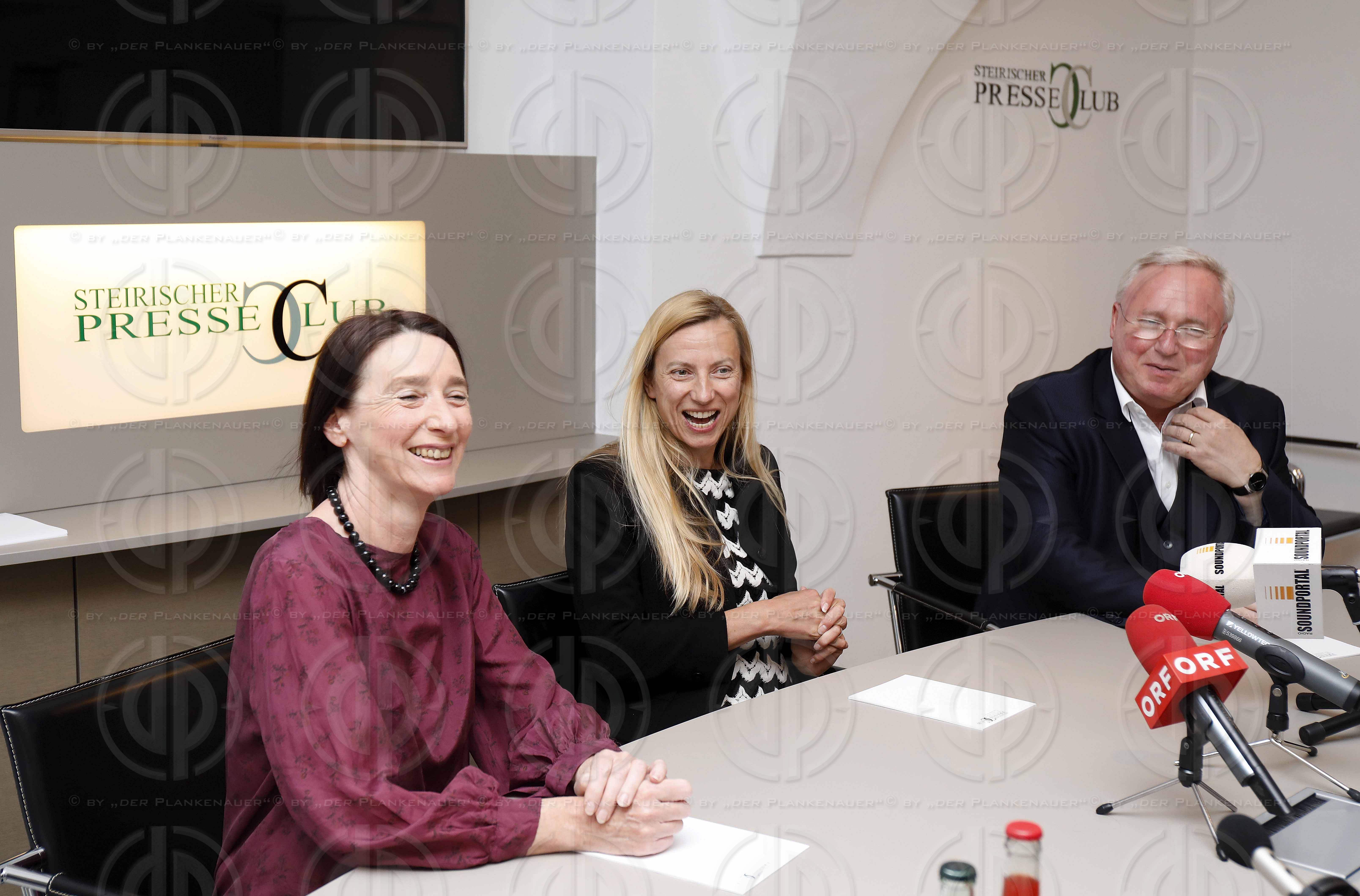 BMin. Juliane BOGNER-STRAUSS im steir. Presseclub