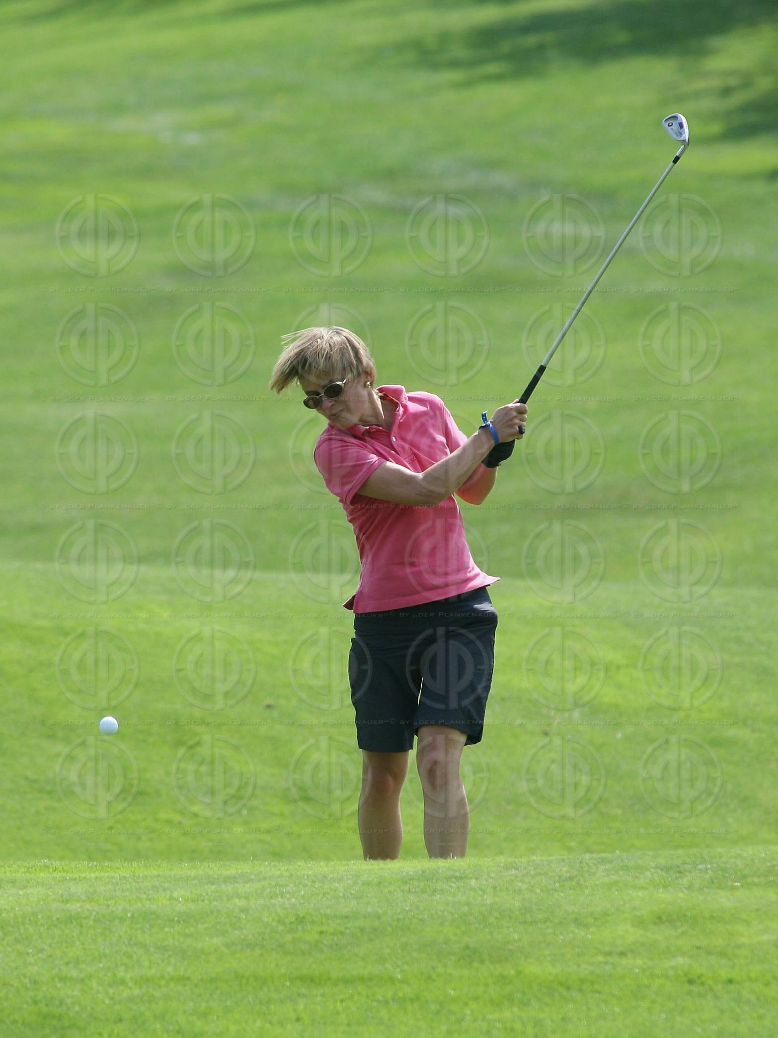 Das Institut-Charity Golf Einladungsturnier-Bewerb