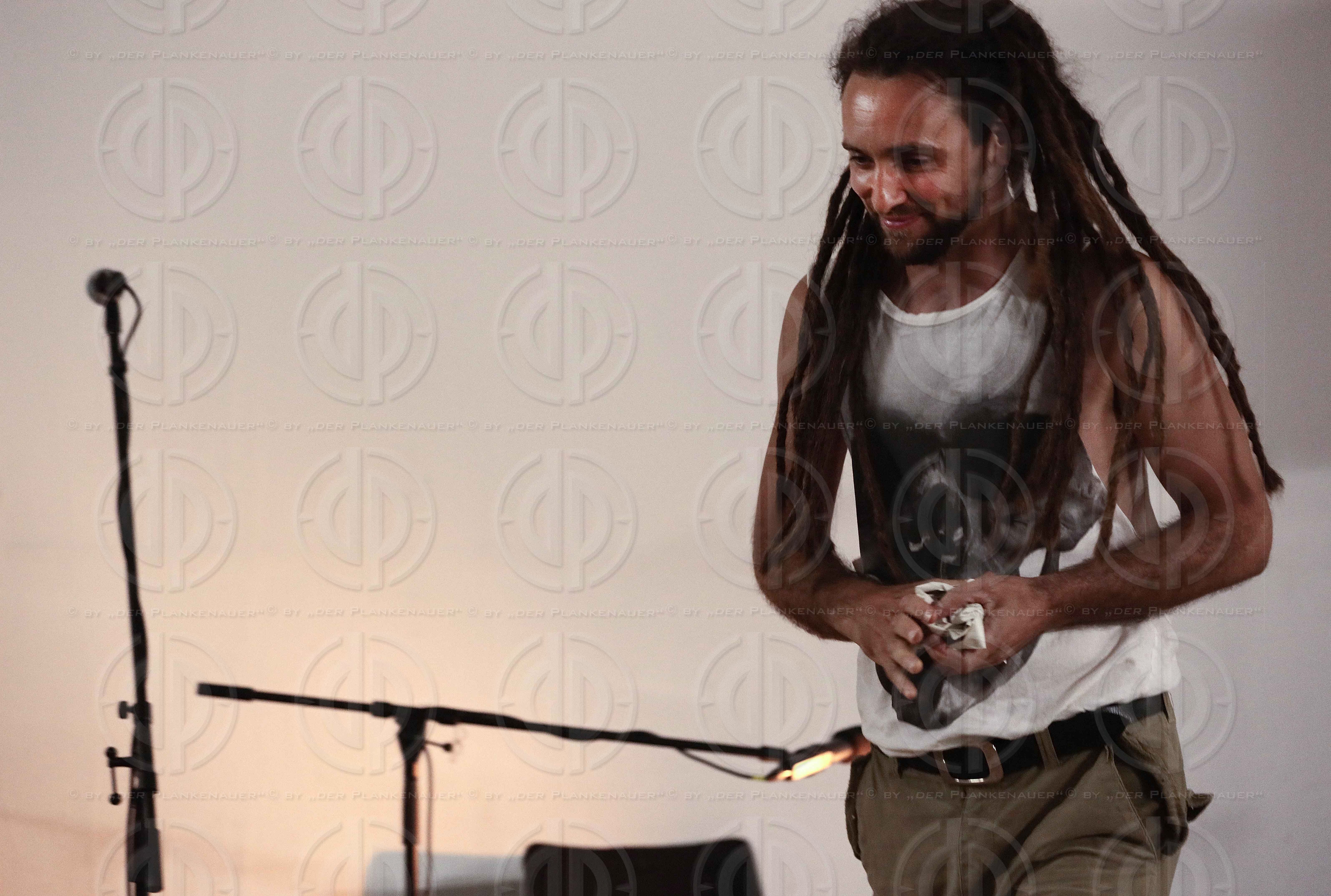 UNTER TAG - Lesung der Grazer Autorinnen/Autorenversammlung