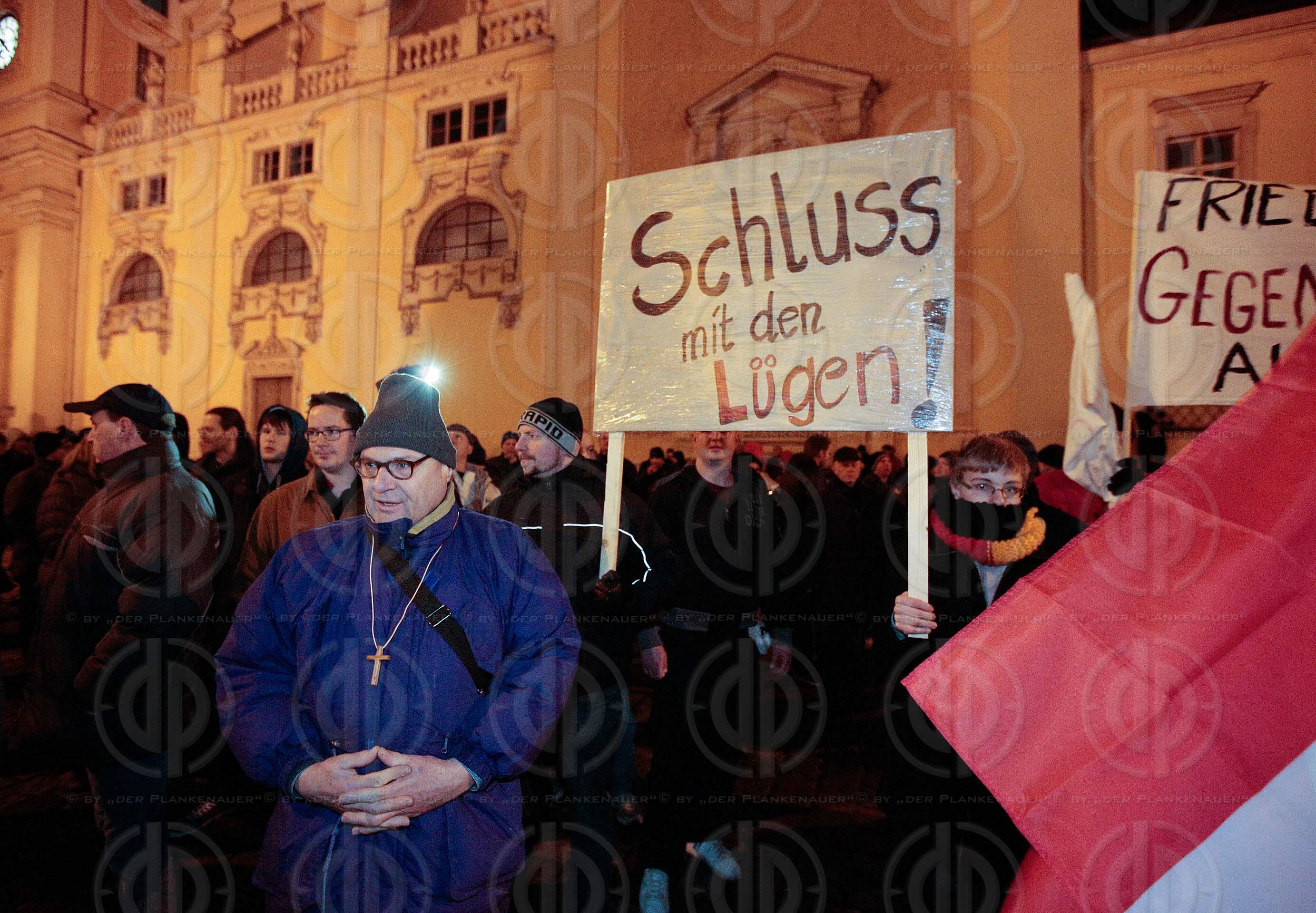 Pegida Demo und Gegendemo