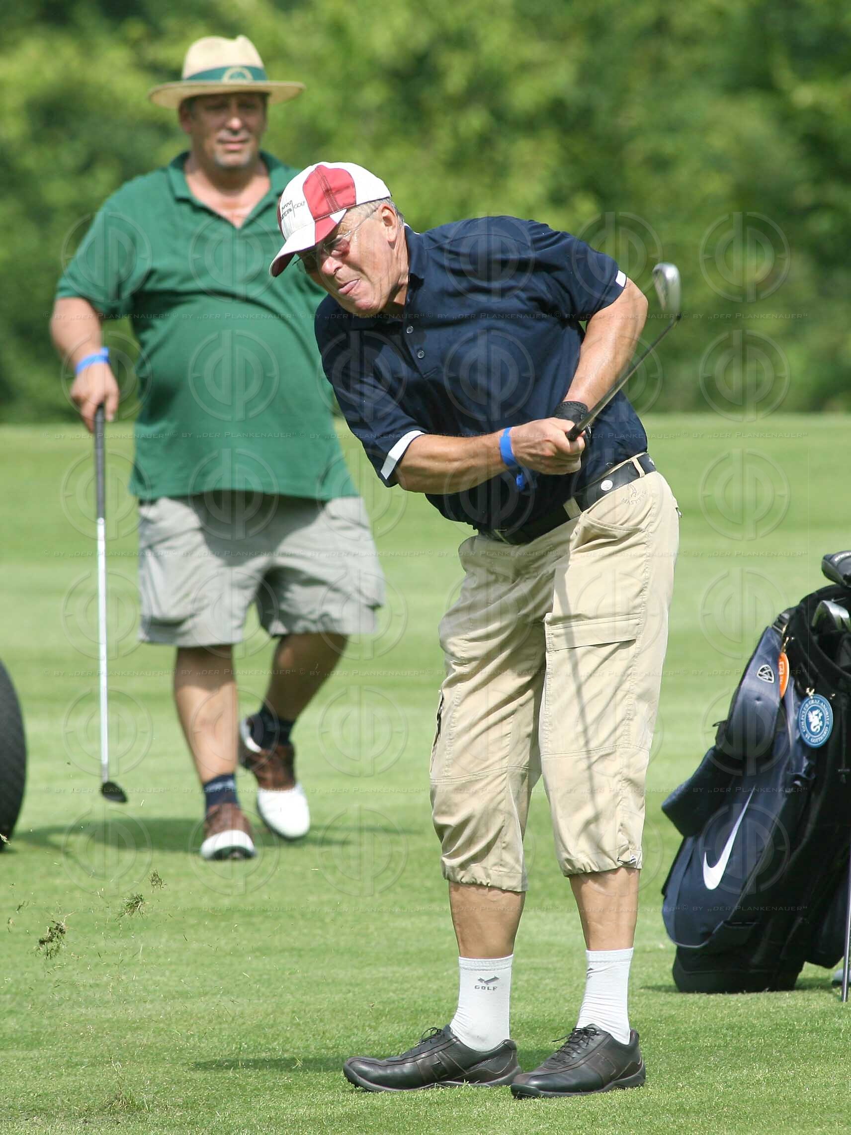 Das Institut-Charity Golf Einladungsturnier-Bewerb