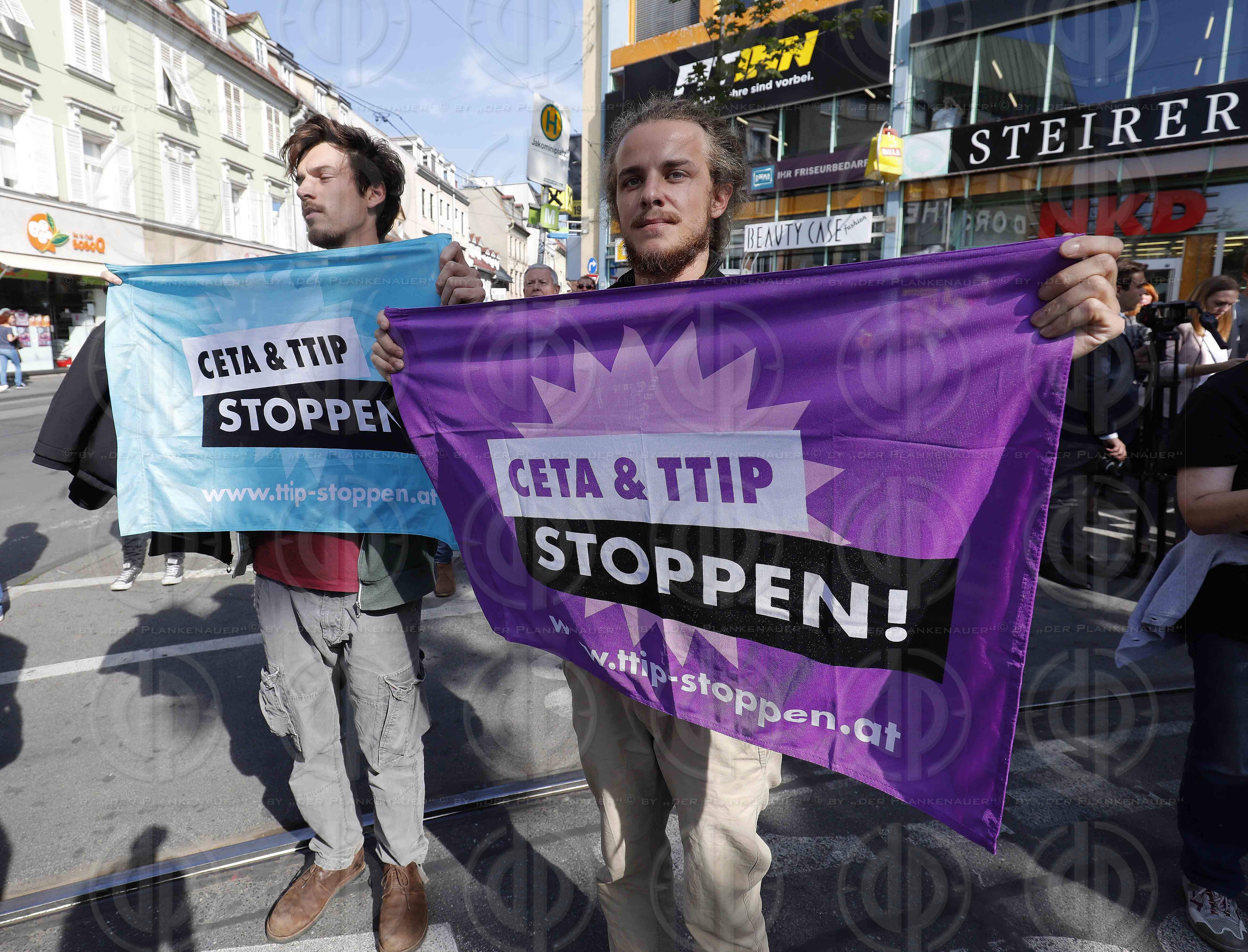 BK Kern fährt mit Grazer Strassenbahn