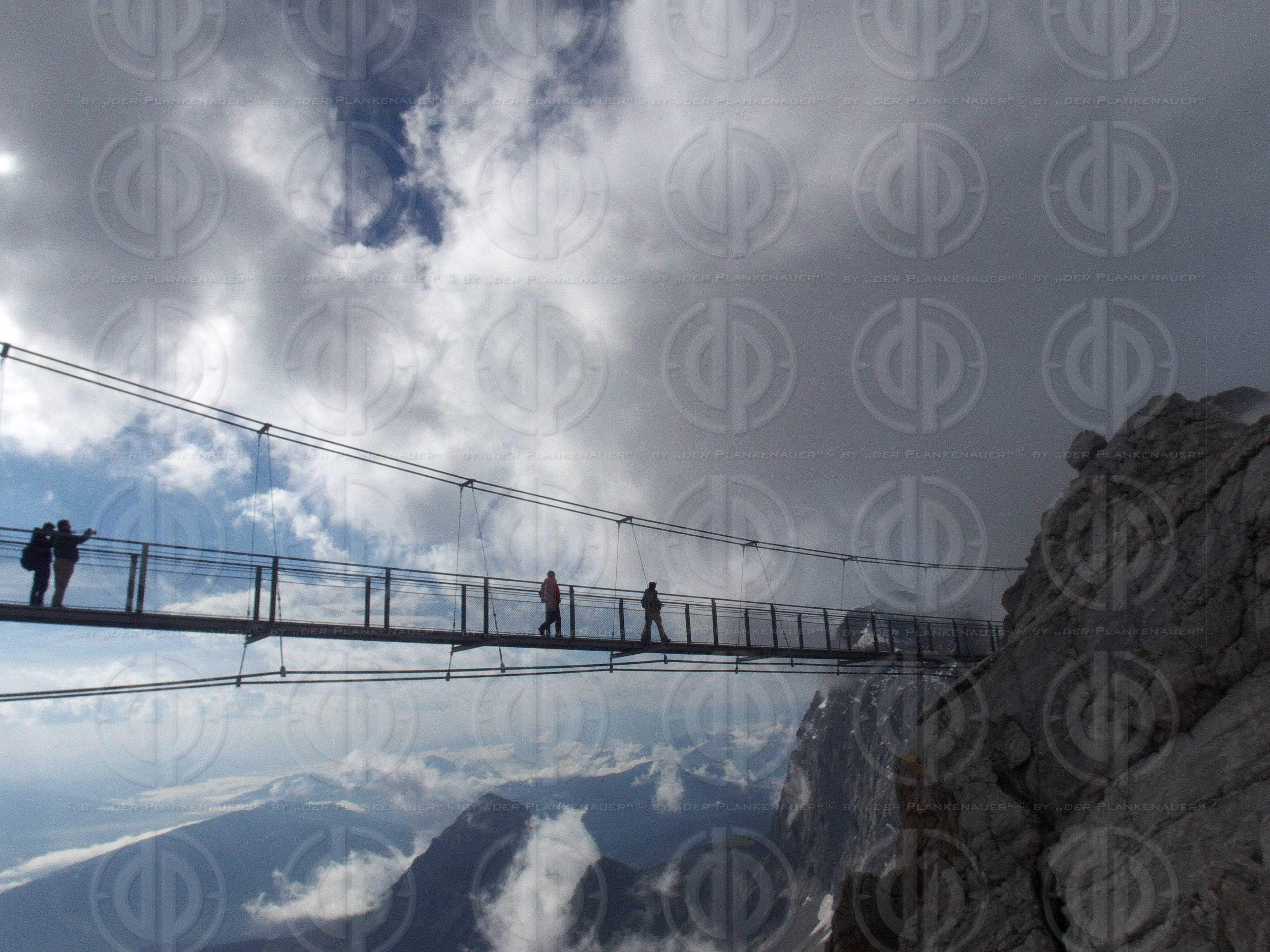 Steirische Sehenswürdigkeiten - Haengebruecke am Dachstein