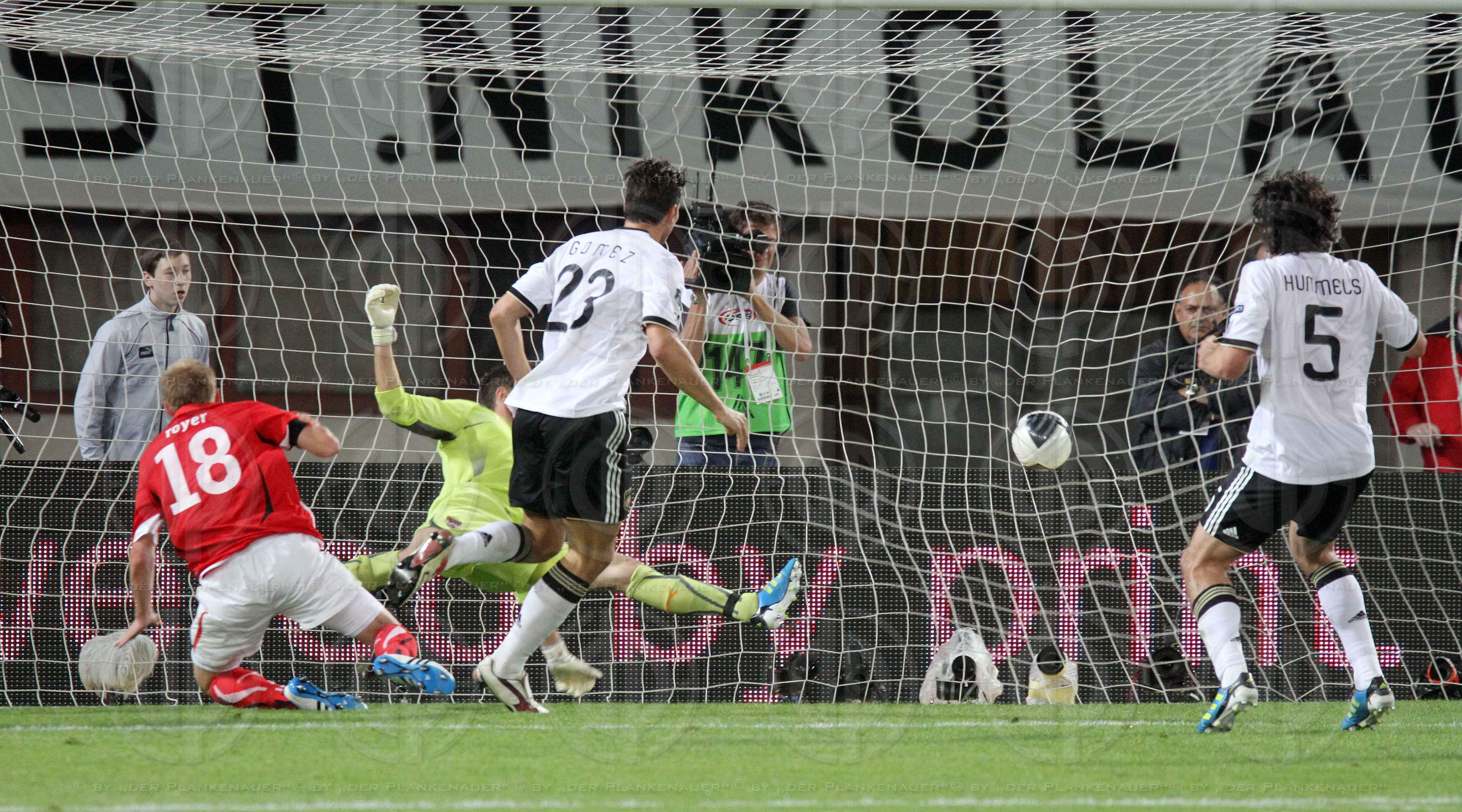Qualifikation zur UEFA EURO 2012 Österreich vs. Deutschland (1:2