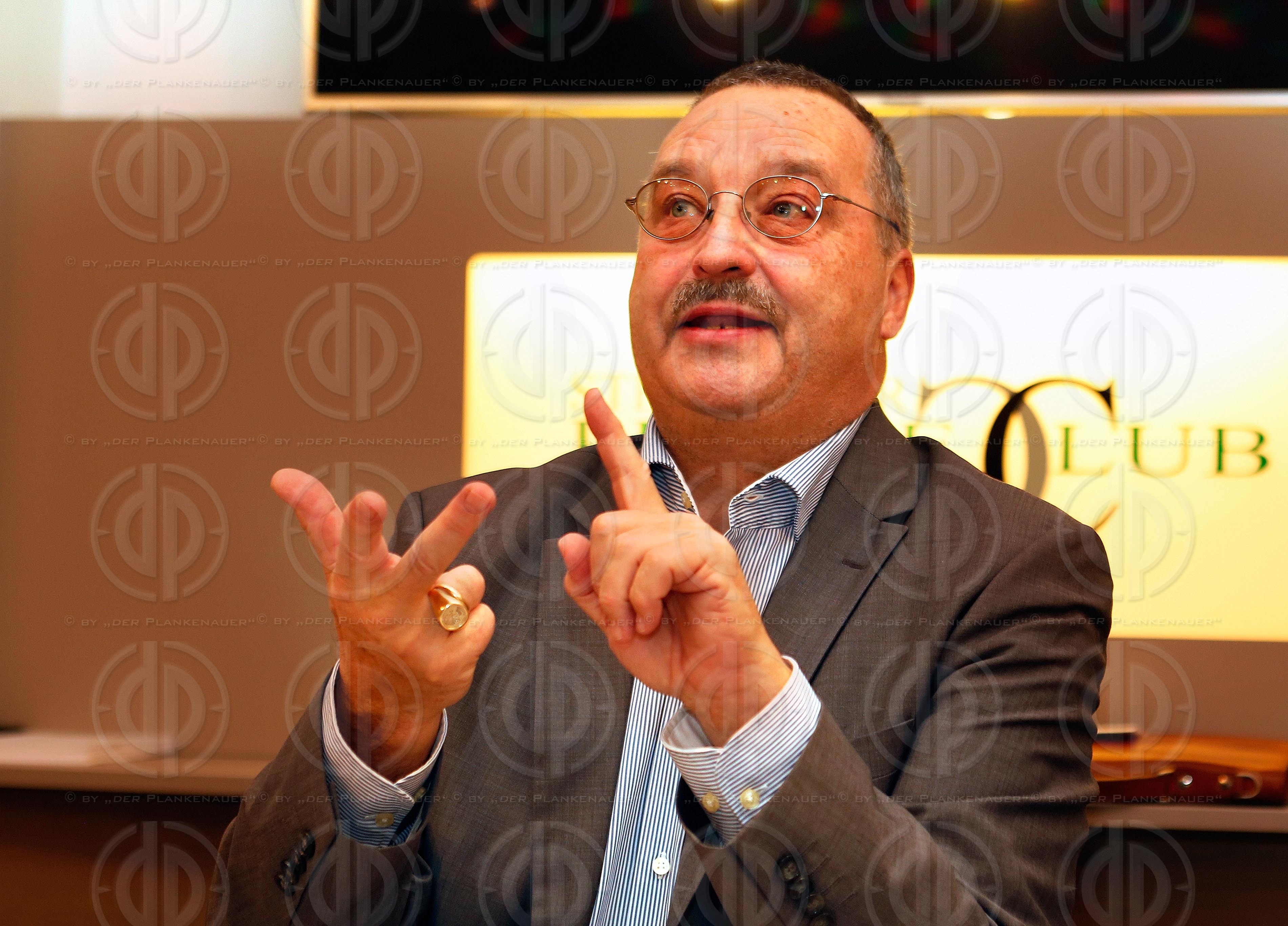 Buchpraesentation Johannes KUEBECK Zwischen den Zeilen